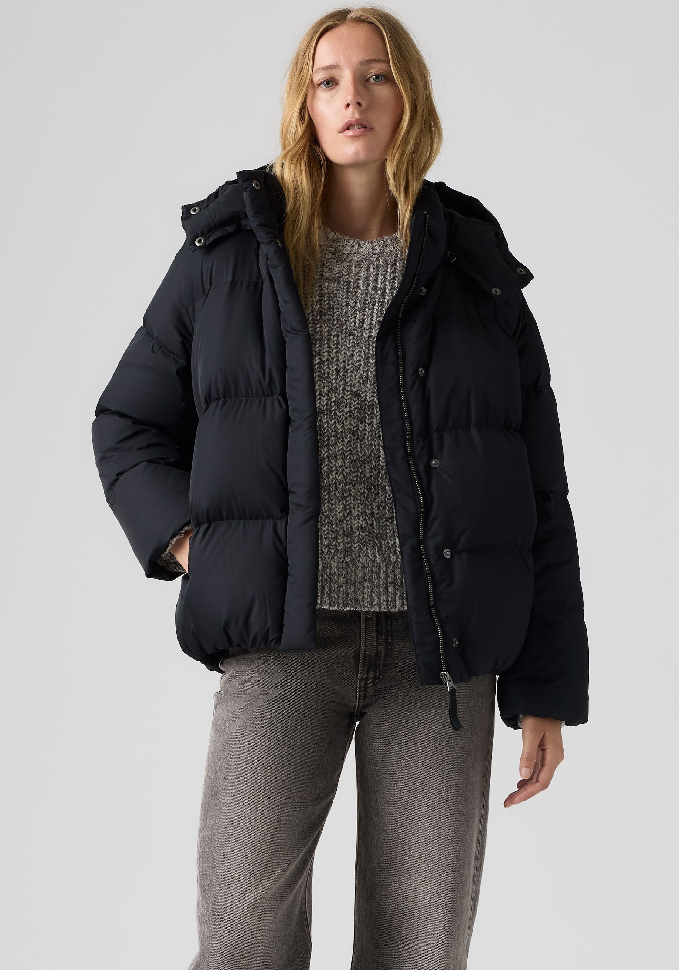 Levis Steppjacke "TATE BUBBLE PUFFER" mit Kapuze Elastische Abschlüsse, abnehmbare Kapuze