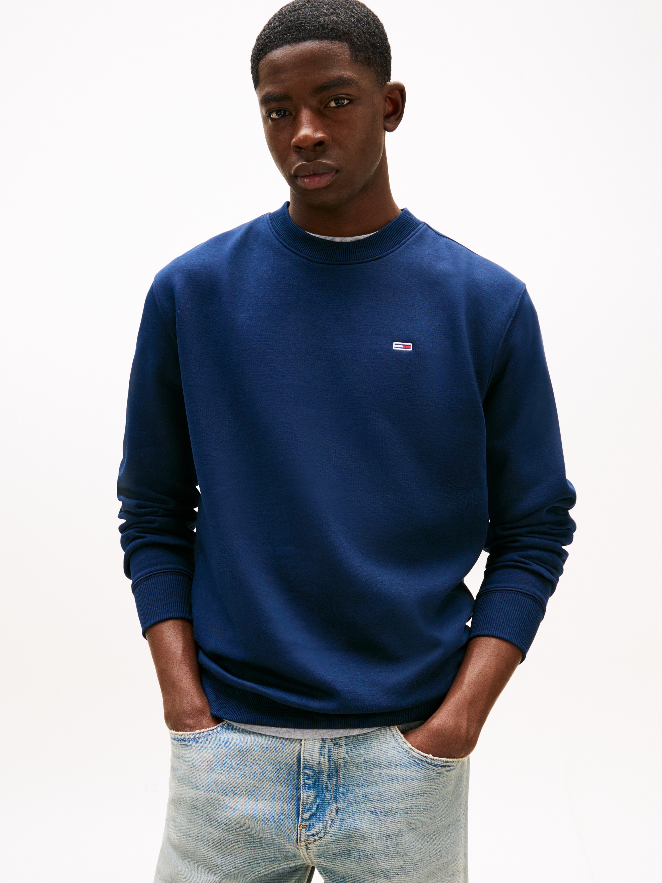 Tommy Jeans Sweatshirt "TJM REG S FLAG CREW", Mit besticktem Markenlogo auf günstig online kaufen