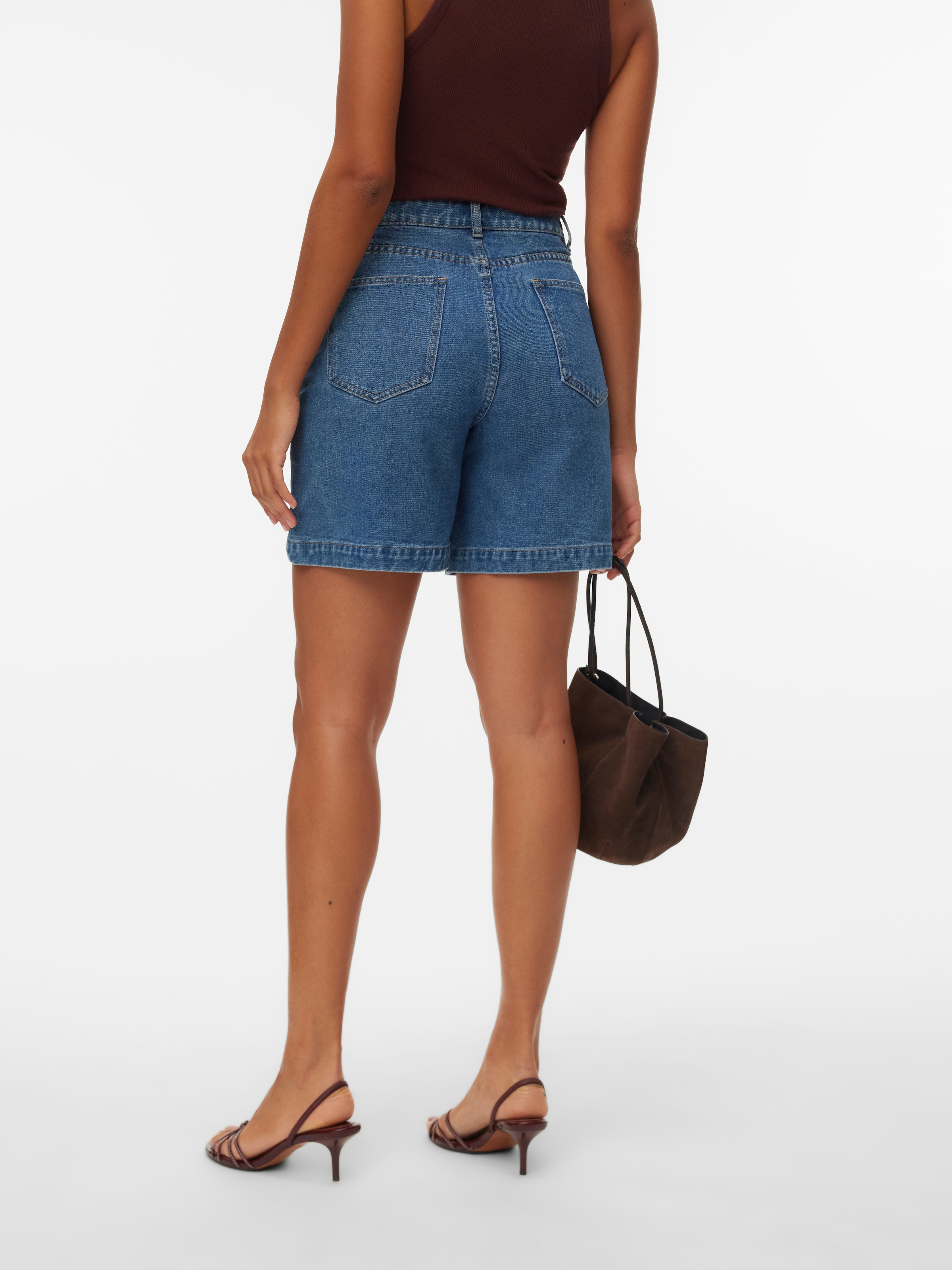 Vero Moda Jeansshorts »VMKATHY HR BERMUDA SHORTS SI357« Baumwollmischung, regular fit