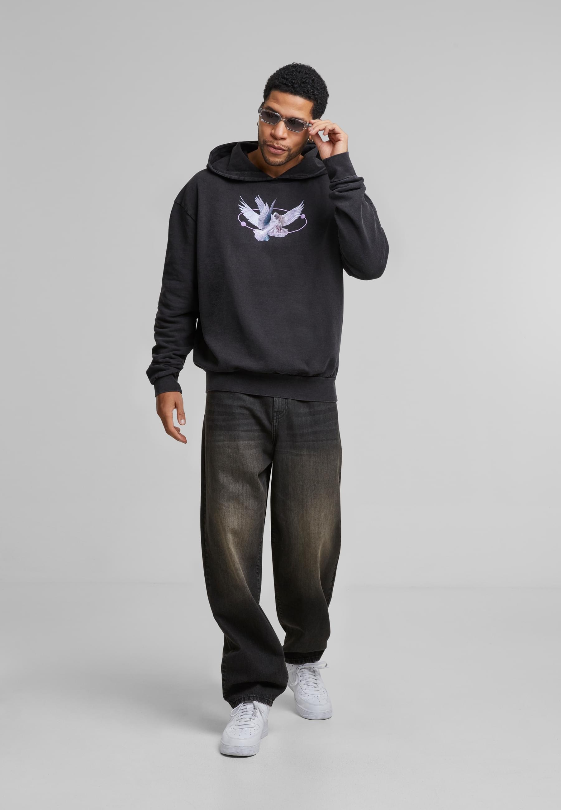 Upscale by Mister Tee Sweatshirt »Upscale by Mister Tee Vive la Liberte Oversize Hoody«, (1 tlg.)