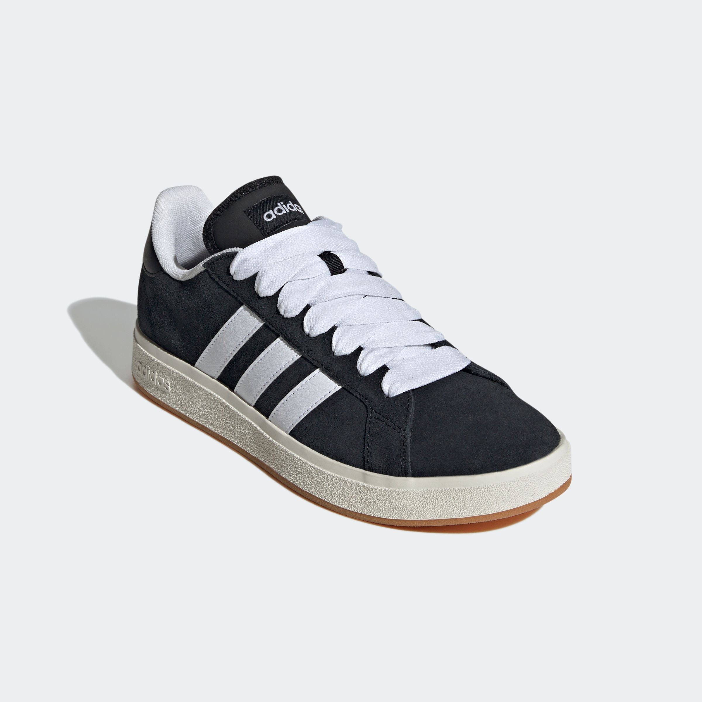 adidas Sportswear Sneaker »GRAND COURT BASE 00S«, Design auf den Spuren des adidas Campus 00