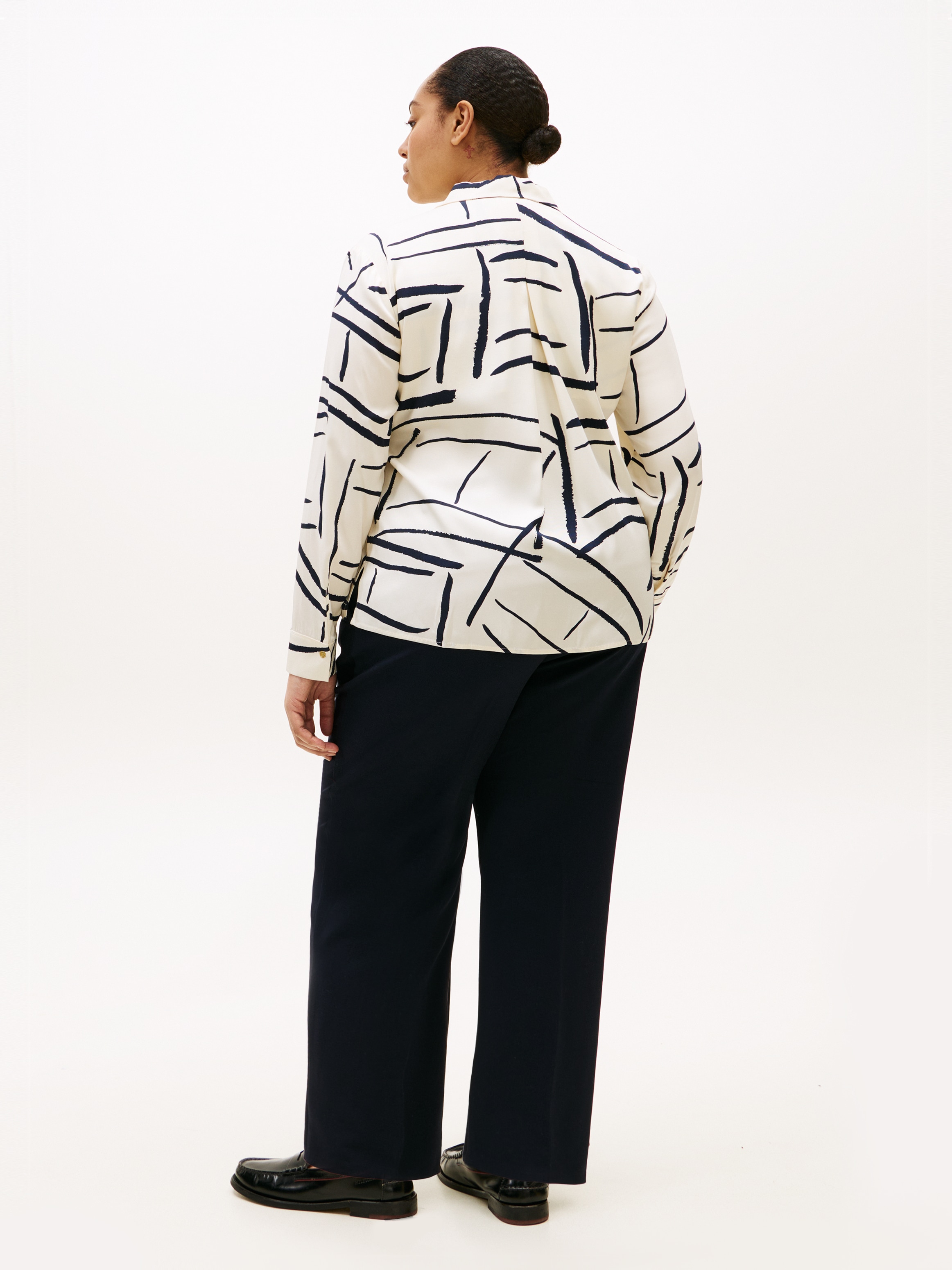 Tommy Hilfiger Curve Hemdbluse »CRV VIS TWILL BUTTON UP SHIRT« in großen Größen