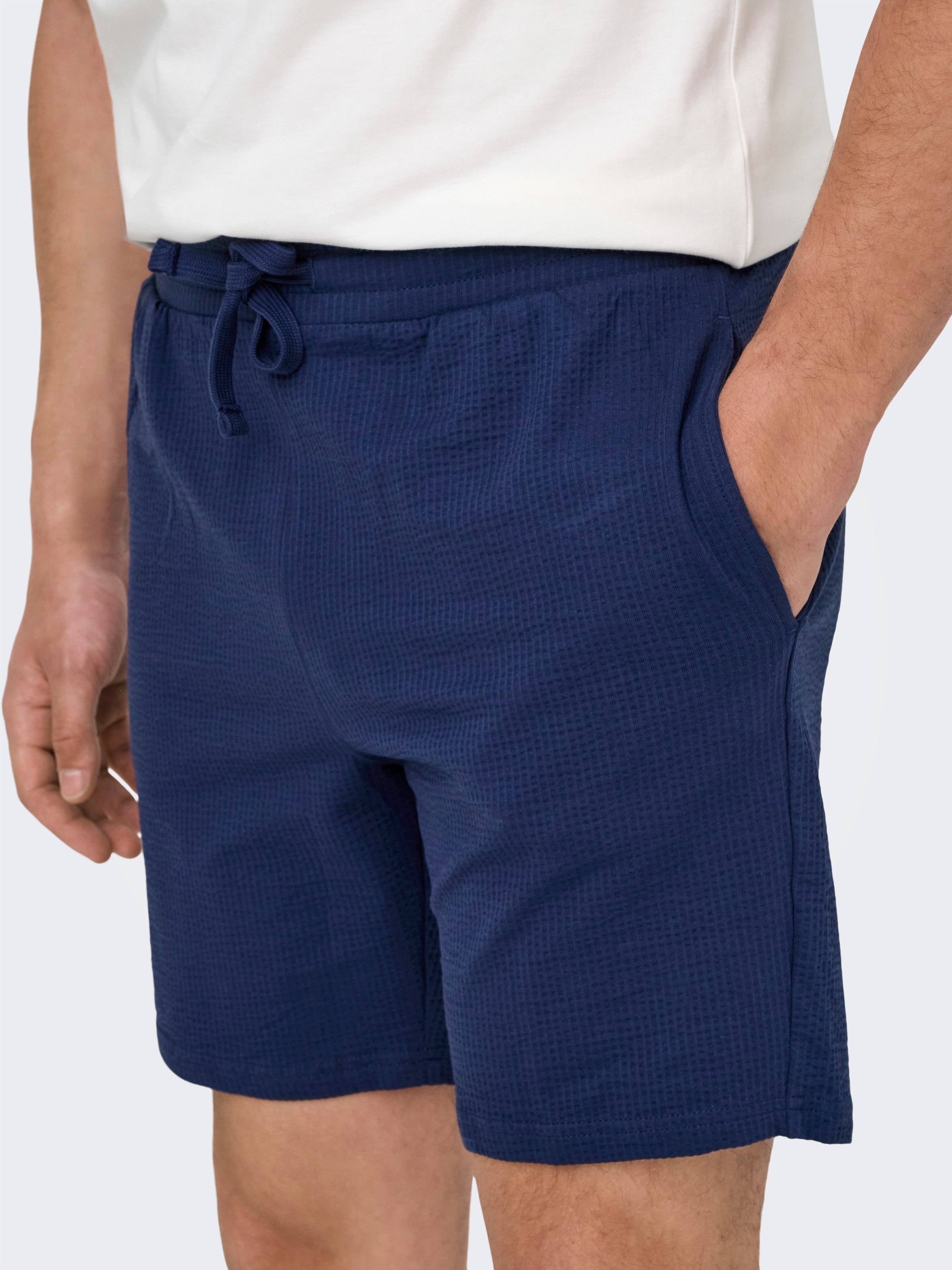 ONLY & SONS Shorts »ONSKIAN LIFE REG SEERSUCKER SHORTS NOOS«