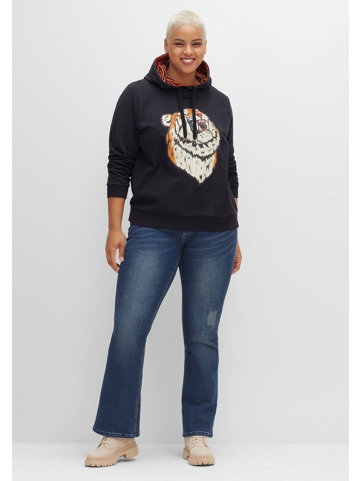 sheego by Joe Browns Kapuzensweatshirt »Große Größen«, mit Animal-Frontdruck