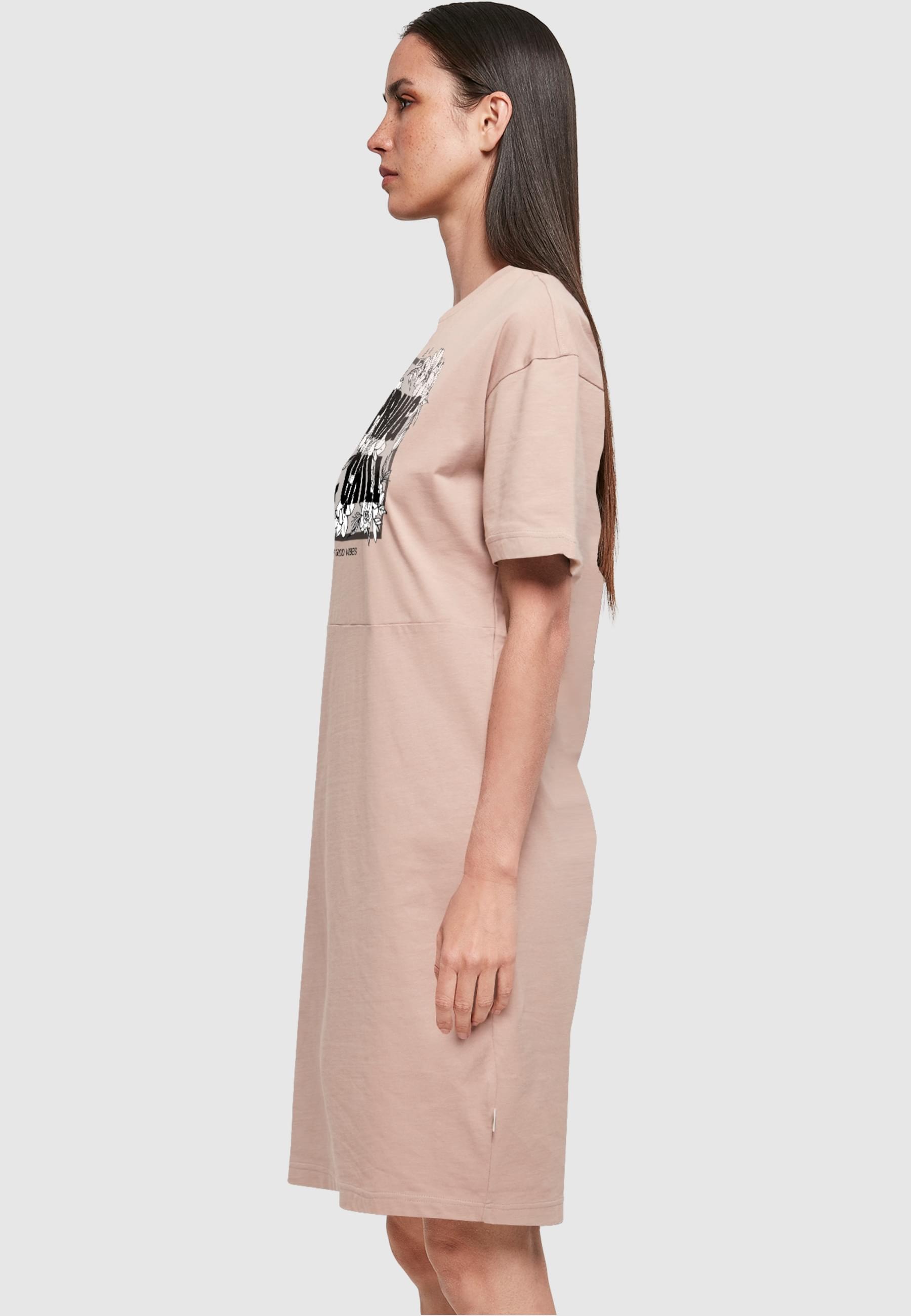 Merchcode Shirtkleid »Merchcode Damen Ladies Spring And Chill Oversized Slit Tee Dress«, (1 tlg.)