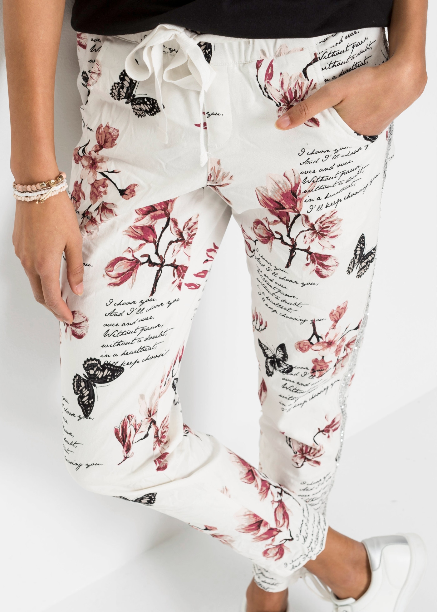 bonprix Webhose  mit Allover-Print, Regular Fit und Loose Fit