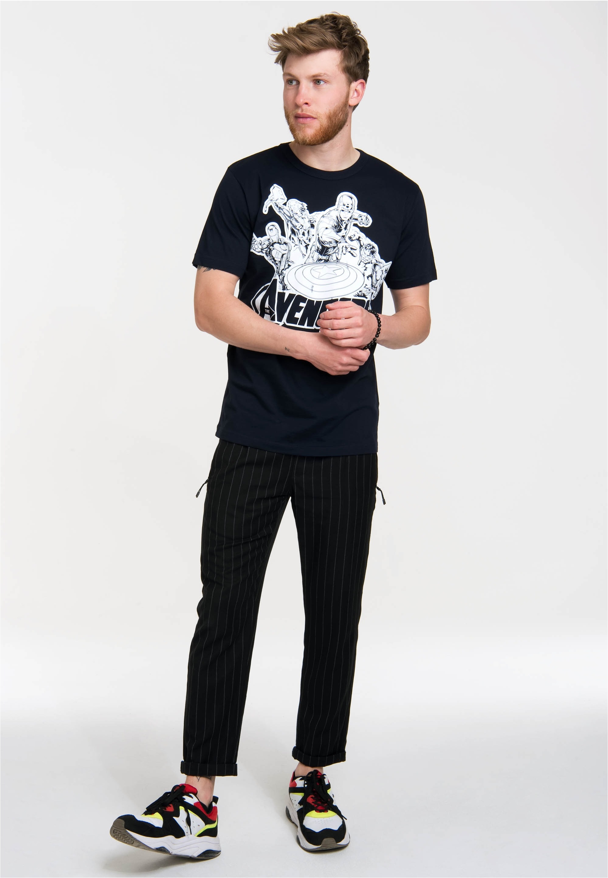 LOGOSHIRT T-Shirt »Avengers - Marvel - Heroes United« mit auffälligem Print