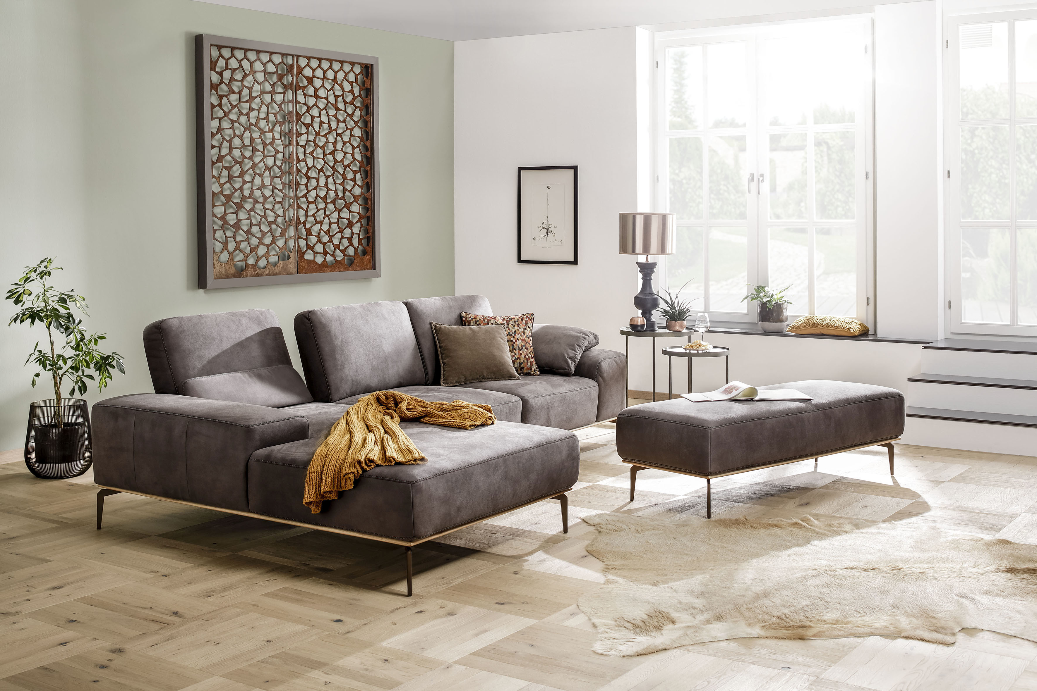 W.SCHILLIG Ecksofa "run, Designsofa mit tollem Sitzkomfort, L-Form" mit Holzsockel, Füße in Bronze pulverbeschichtet, Breite 299 cm