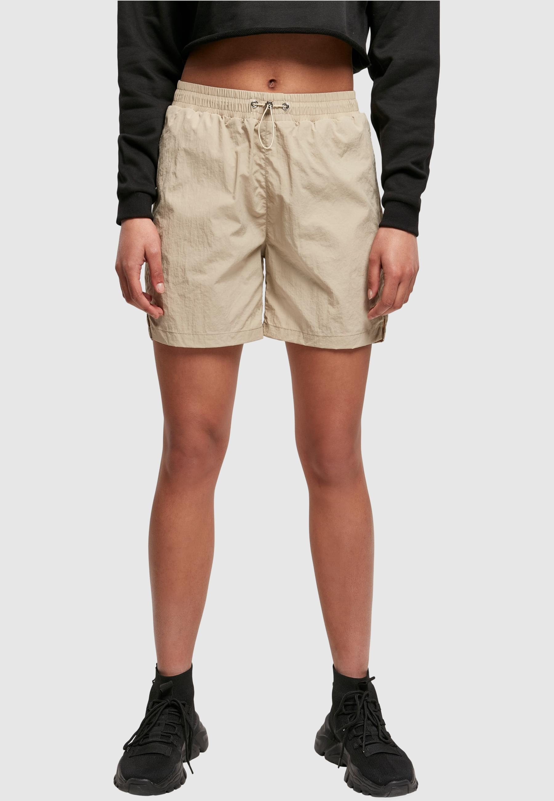 URBAN CLASSICS Stoffhose »Urban Classics Damen Ladies Crinkle Nylon Shorts«, (1 tlg.)
