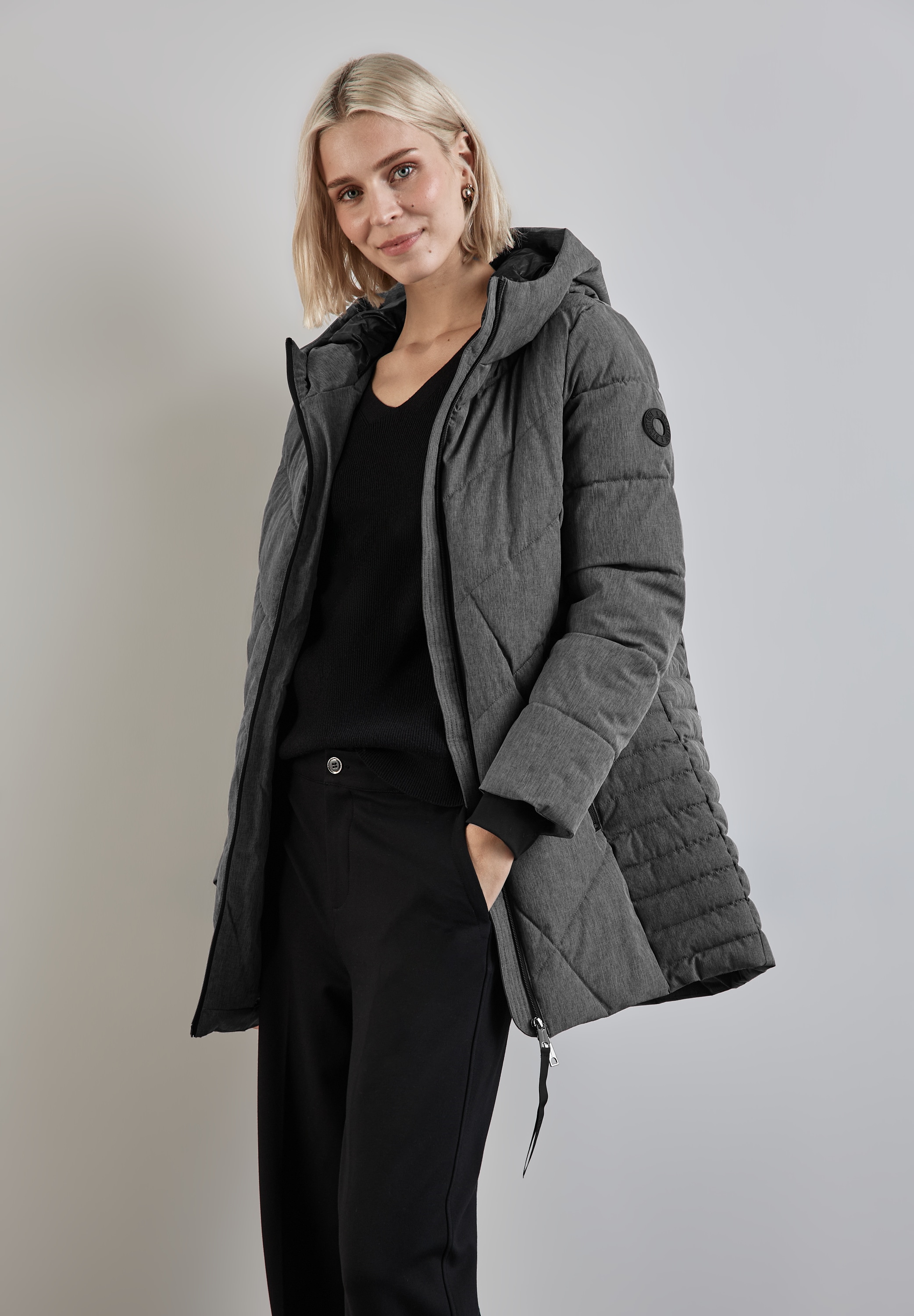 STREET ONE Steppjacke mit Kapuze mit Kapuze mit Tunnelzugband