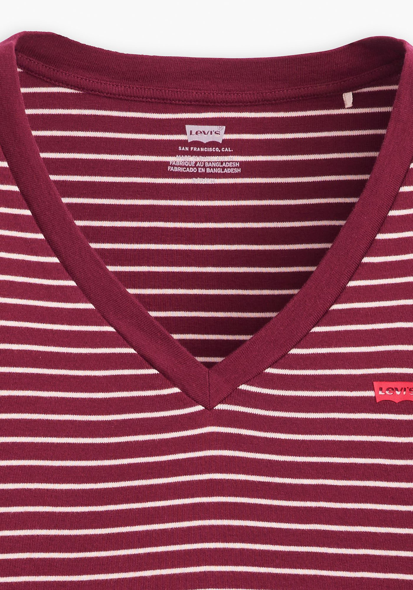 Levi's® Langarmshirt »ESSENTIAL HM LS VNECK«, mit Streifenmuster