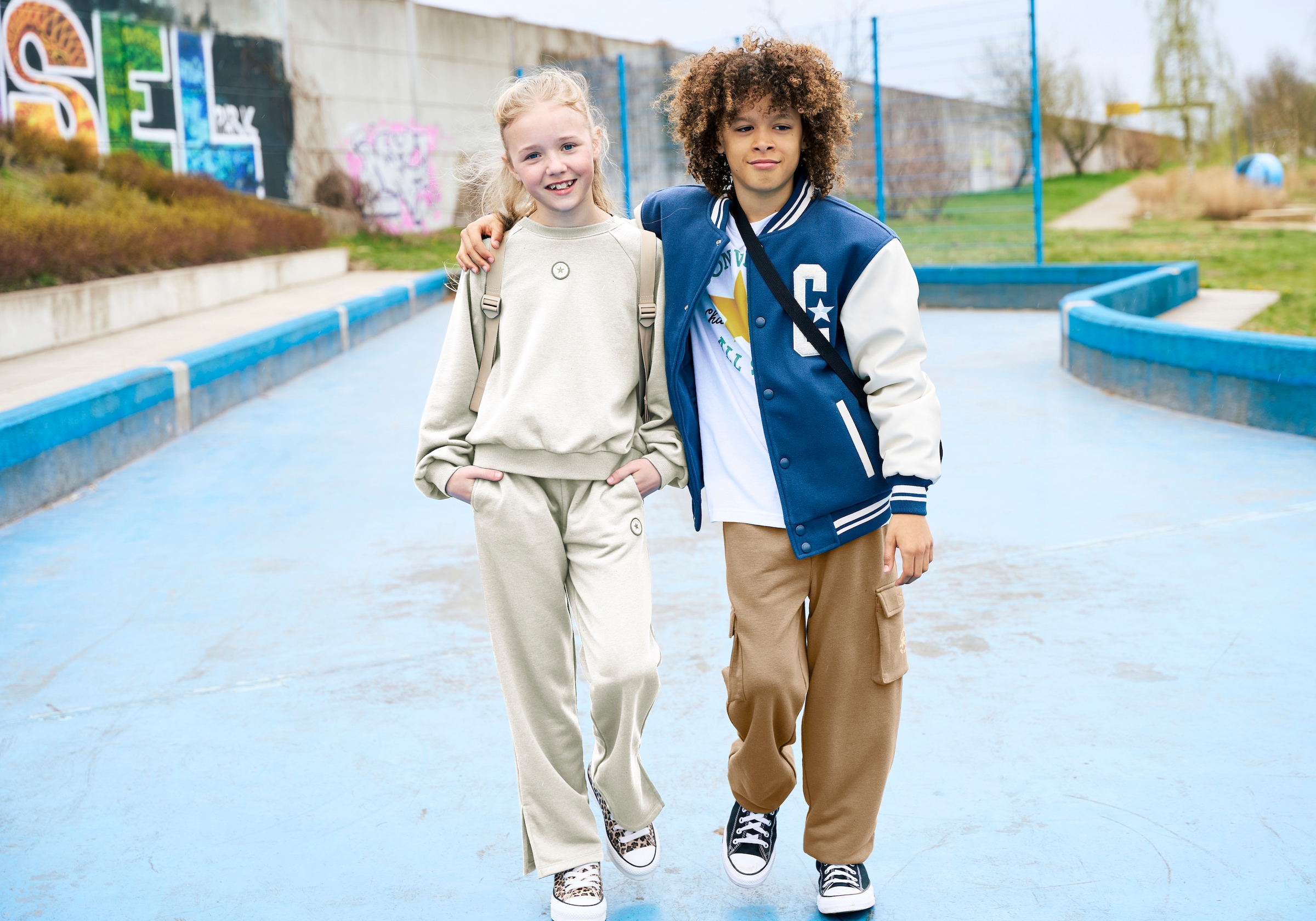 Converse Cargohose »CNVB DCTP SILICONE PATCH CARGO«, (1 tlg.), für Kinder