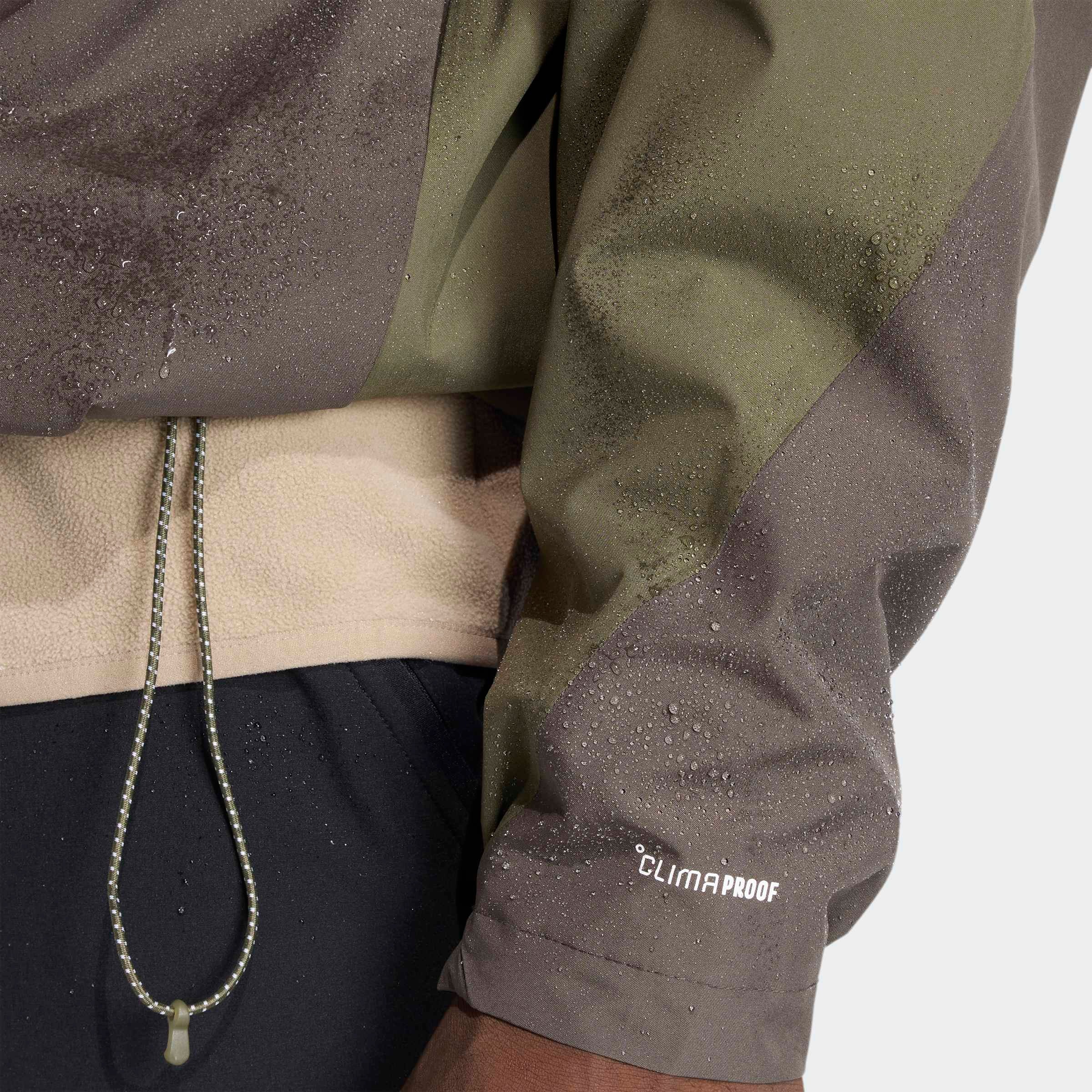 Outdoorjacke ADIDAS TERREX "MULTI 2 LAYER CLIMAPROOF", Gr. M, olive strata, shadow olive, tent grün, Obermaterial: 100% Polyester, Jacken Outdoorjacke 2