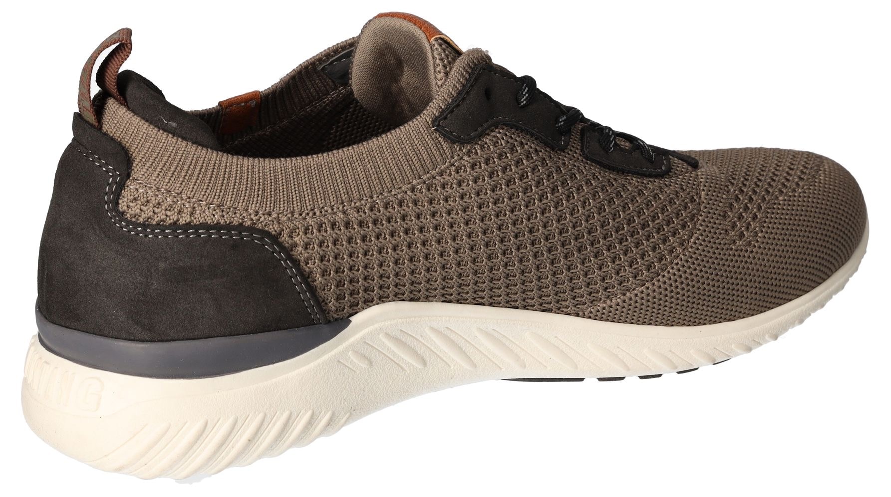 Mustang Shoes Slip-On Sneaker, Slipper, Freizeitschuh mit heller Laufsohle