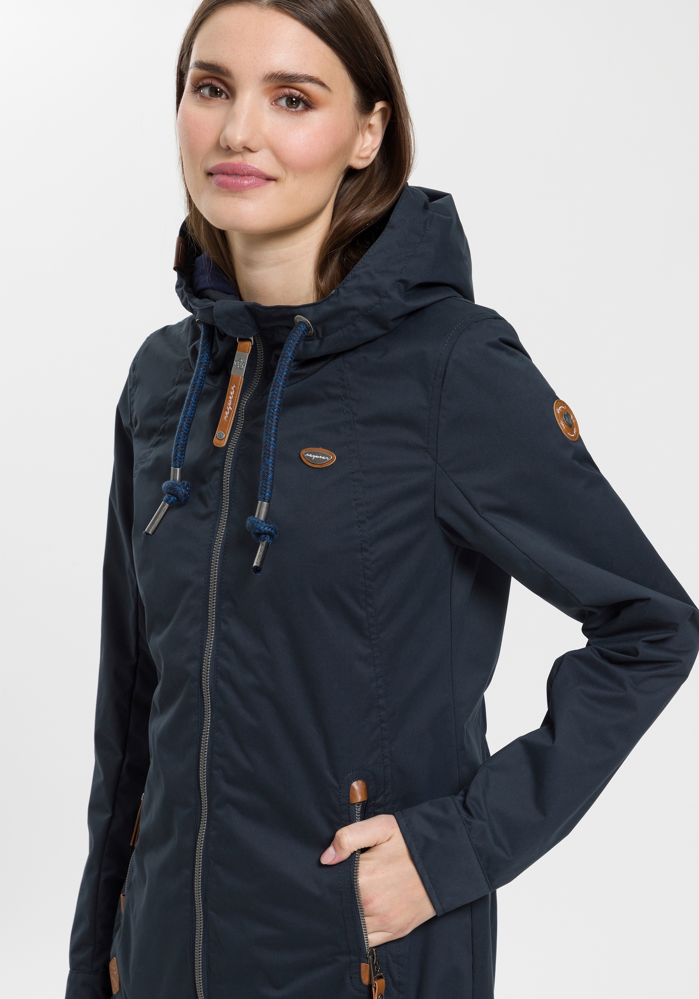 Water Übergangs-Outdoor-Jacke coating Funktionsjacke Kapuze, BAUR Ragwear repelent mit »ZUZKA«, kaufen | stylische für