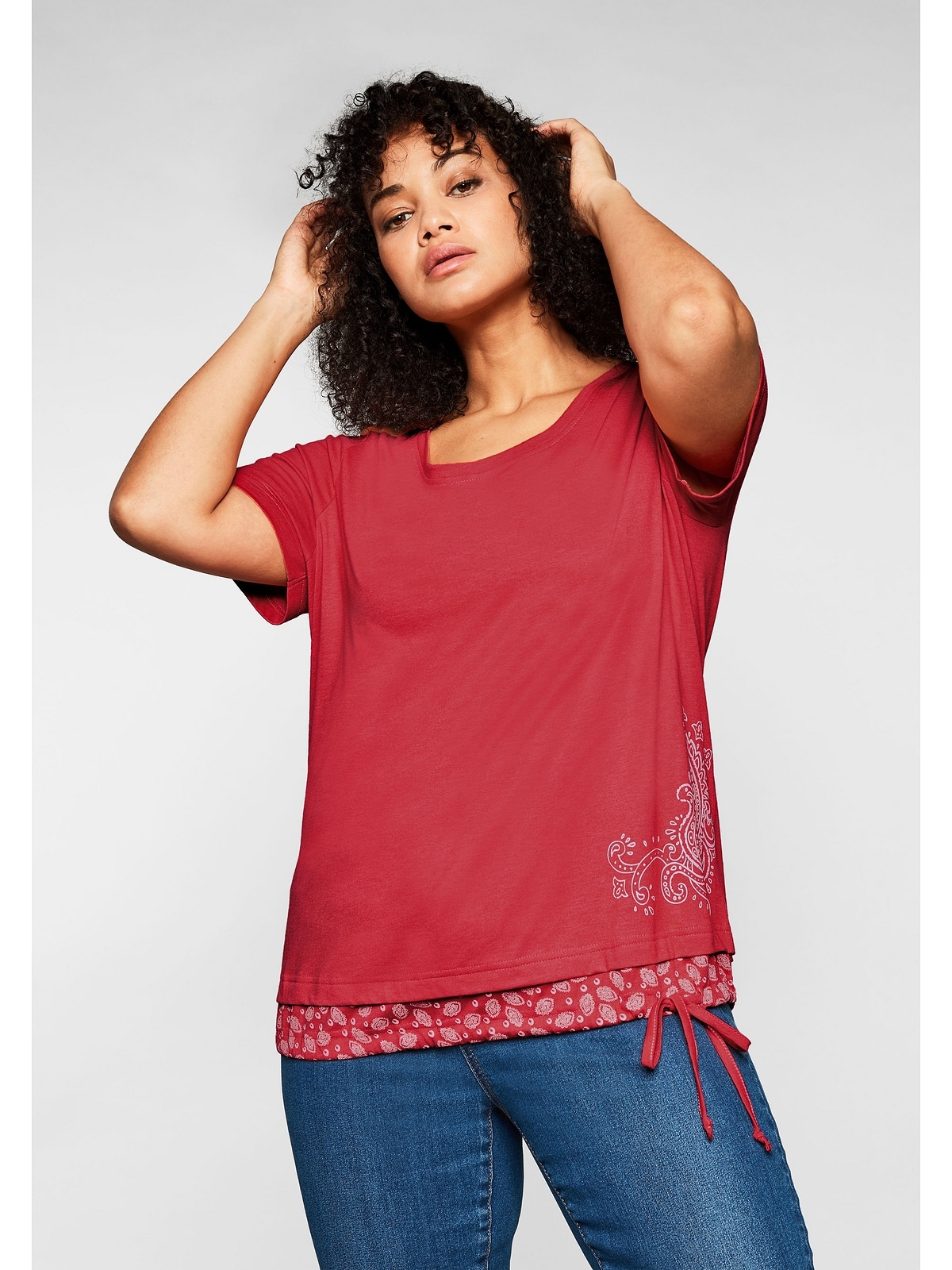 Sheego T-Shirt »Große Größen«, in 2-in-1-Optik mit Print und Tunnelzug für  bestellen | BAUR