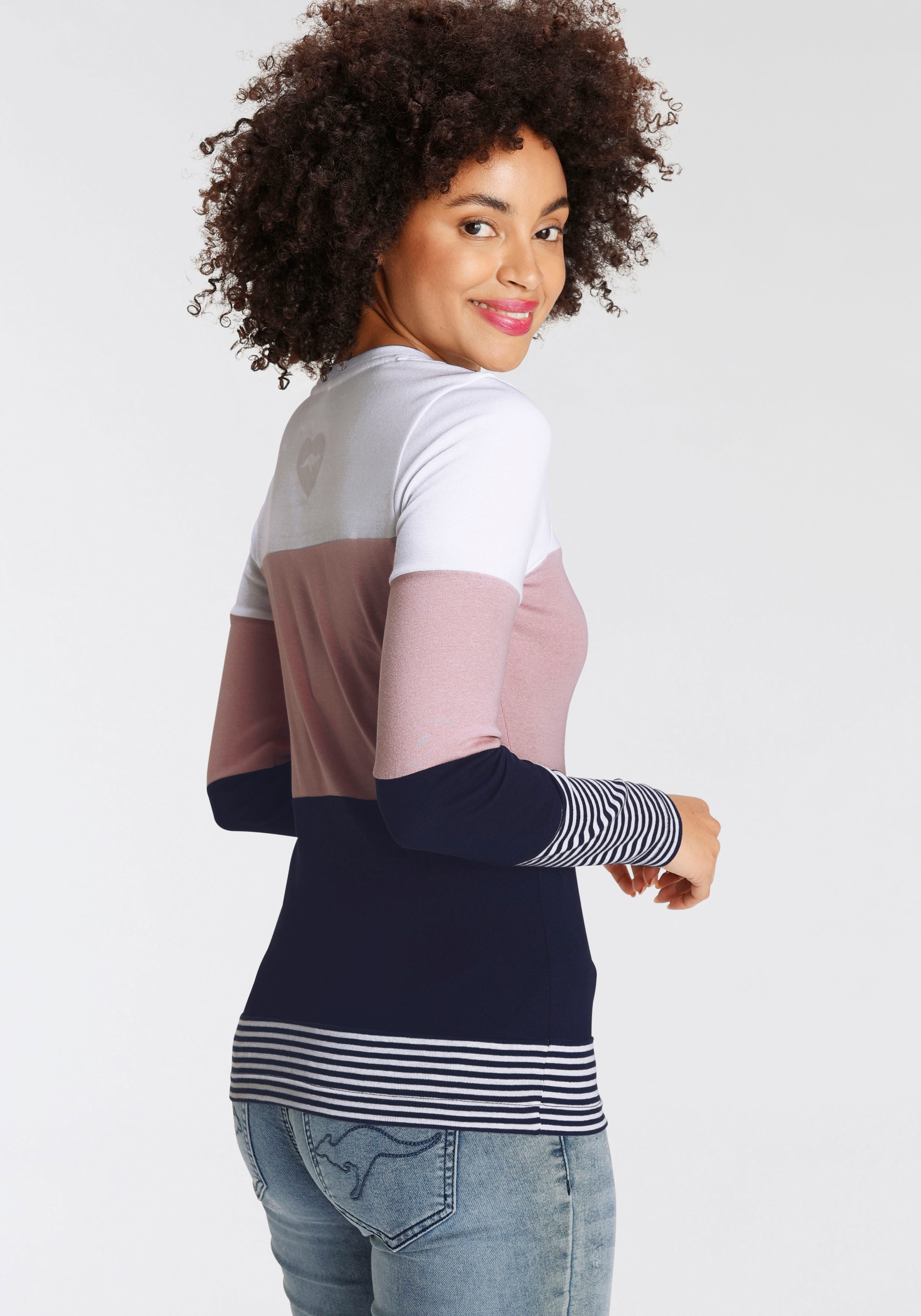 KangaROOS Longsleeve, mit Langarm, figurbetonte Passform, Colourblocking-Optik