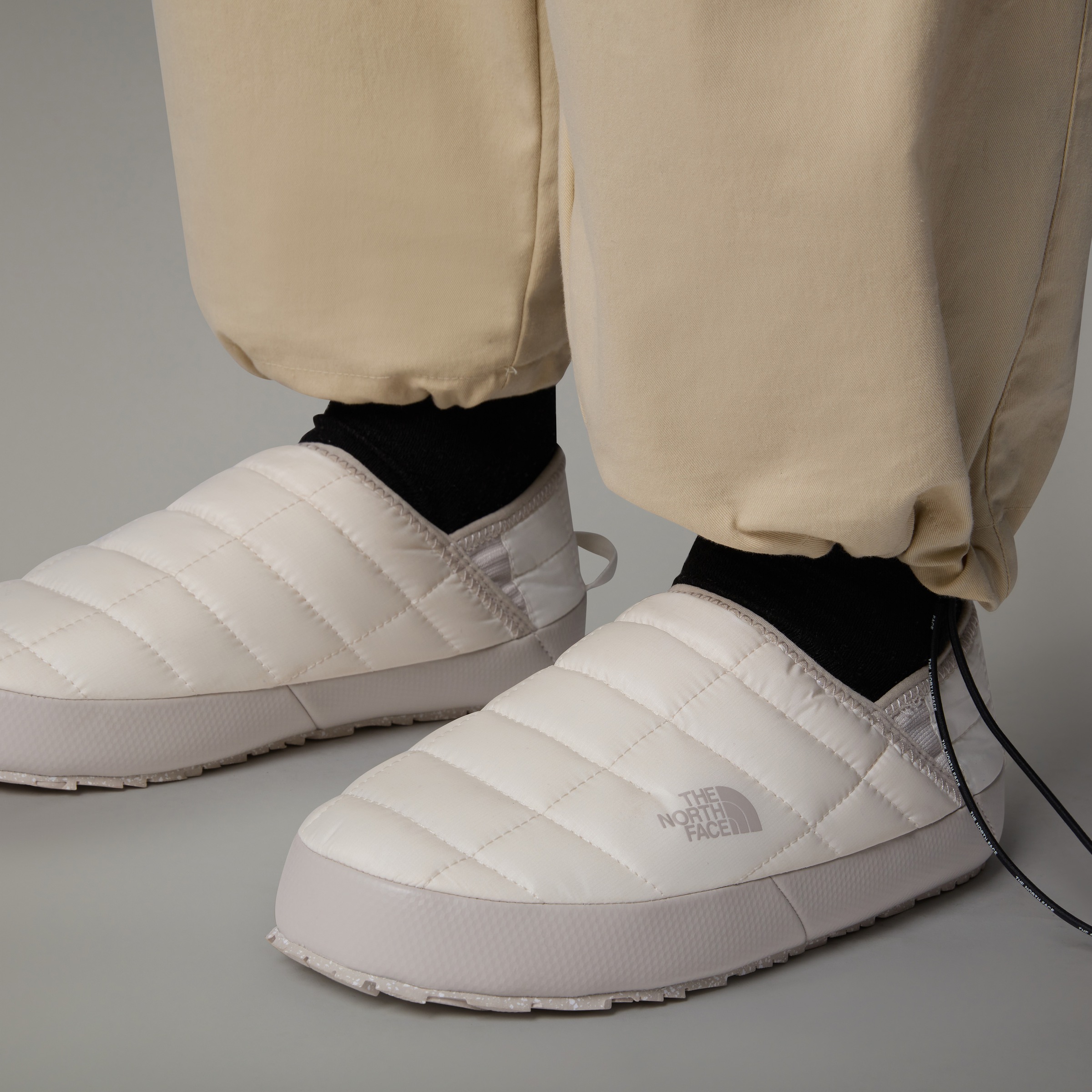 Thumbnail - The North Face Hausschuh "W THERMOBALL TRACTION MULE V"