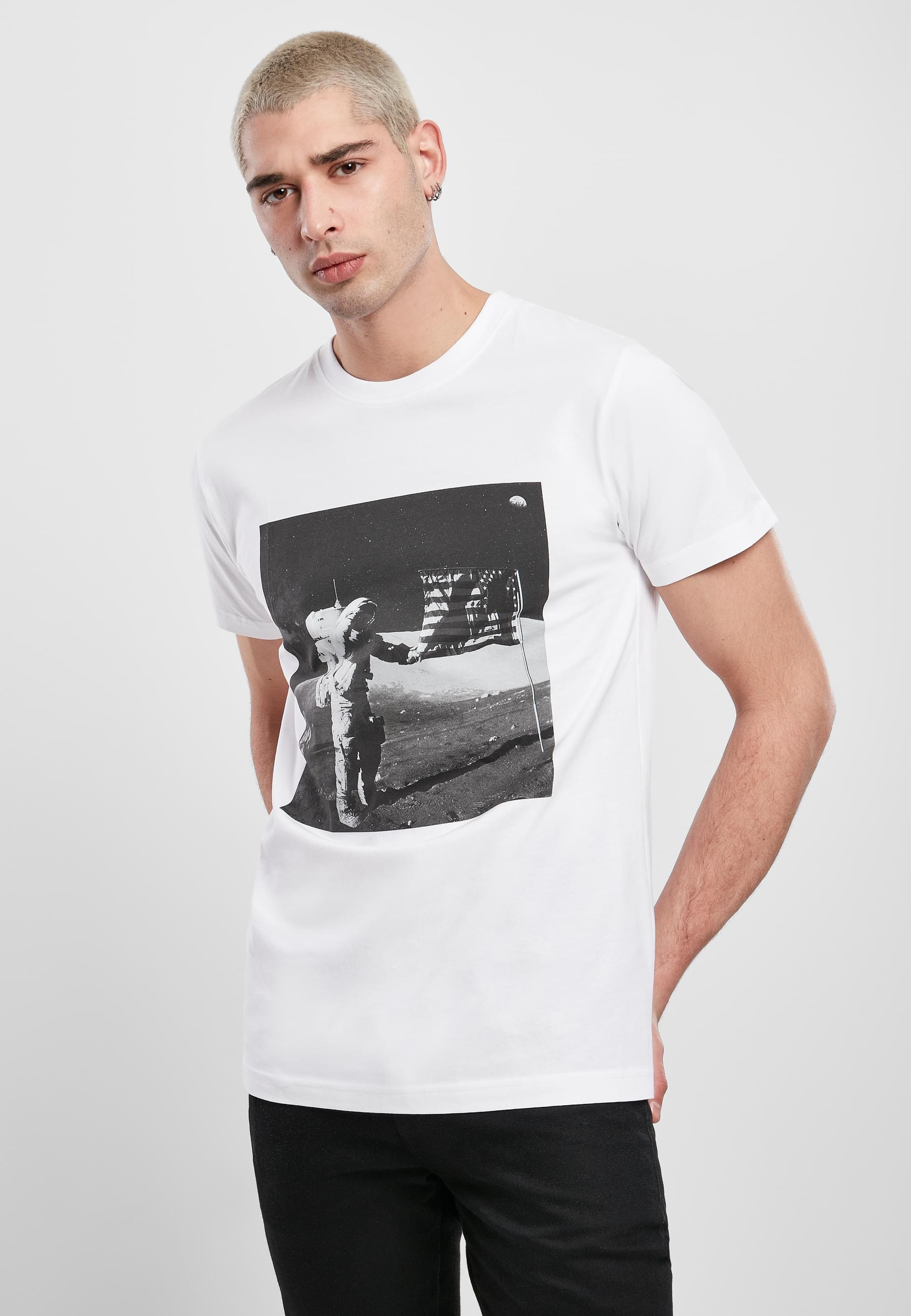 MisterTee T-Shirt »MisterTee Herren NASA Moon Landing Tee«, (1 tlg.)