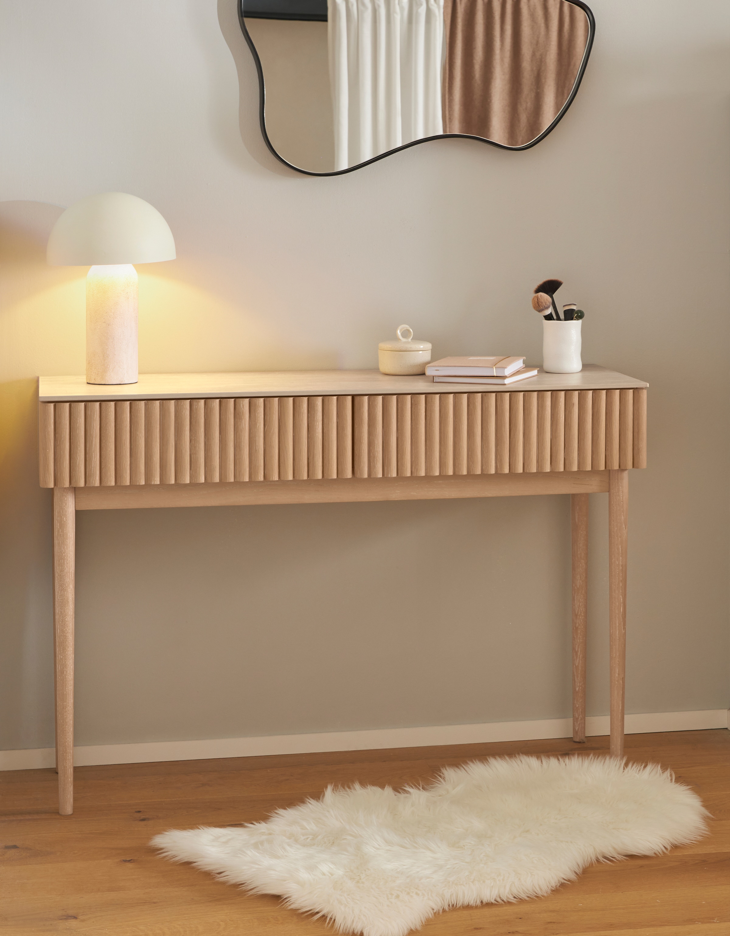 homsy by Ana Johnson Schminktisch "Solva" Esche-/Eukalyptusholz, geriffelte günstig online kaufen