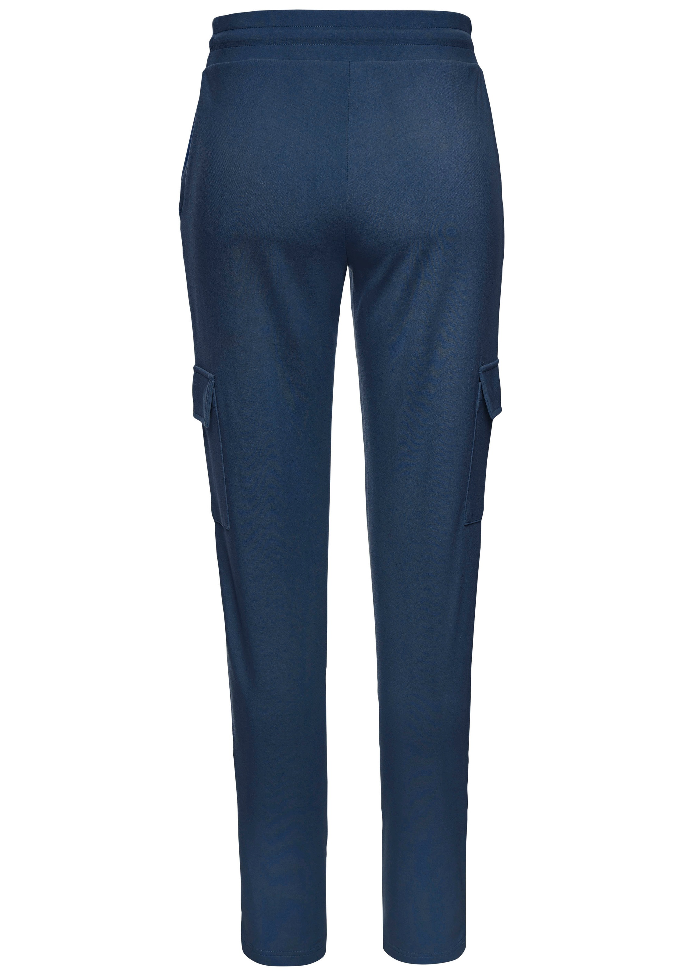 LASCANA Cargohose, in weich fließendem Material, Loungewear