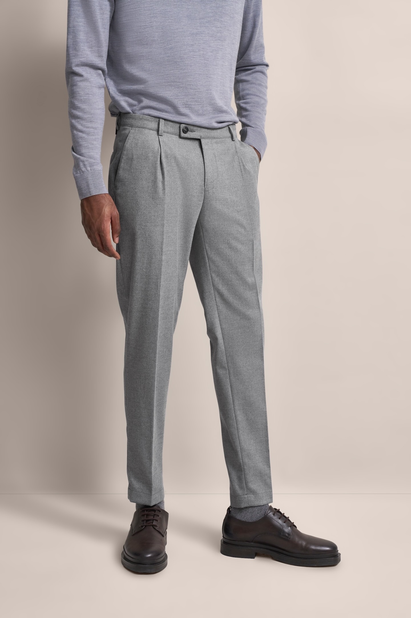 bugatti Bundfaltenhose, mit Modern-Flanell-Soft-Touch