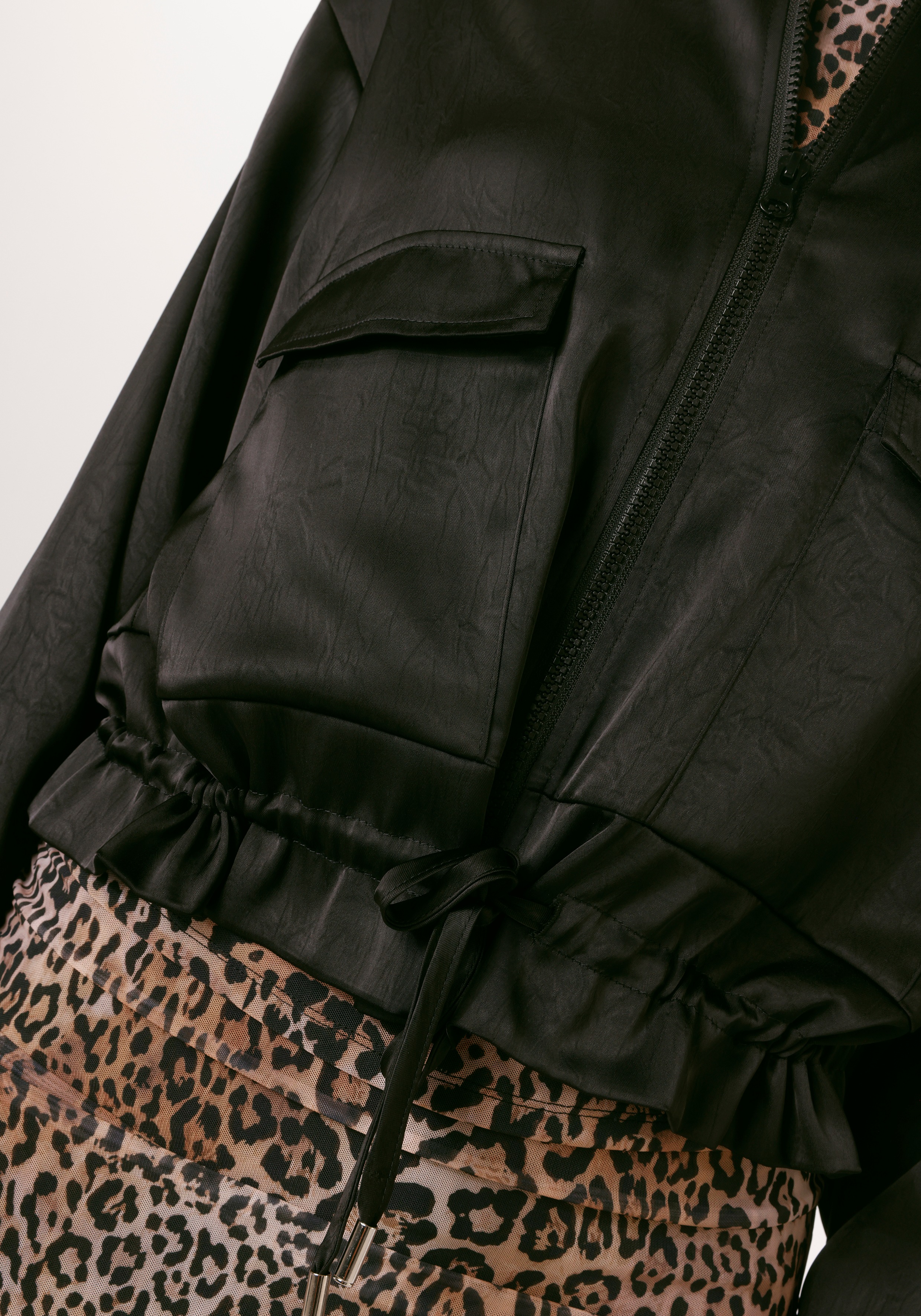 Thumbnail - Aniston CASUAL Blouson mit Tunnelzug im Saum - NEUE KOLLEKTION