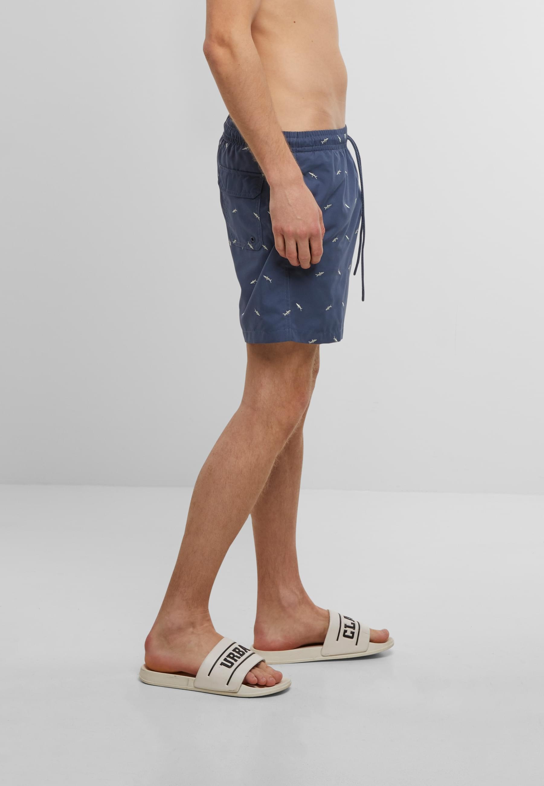 URBAN CLASSICS Badeshorts »Urban Classics Herren Embroidery Swim Shorts«