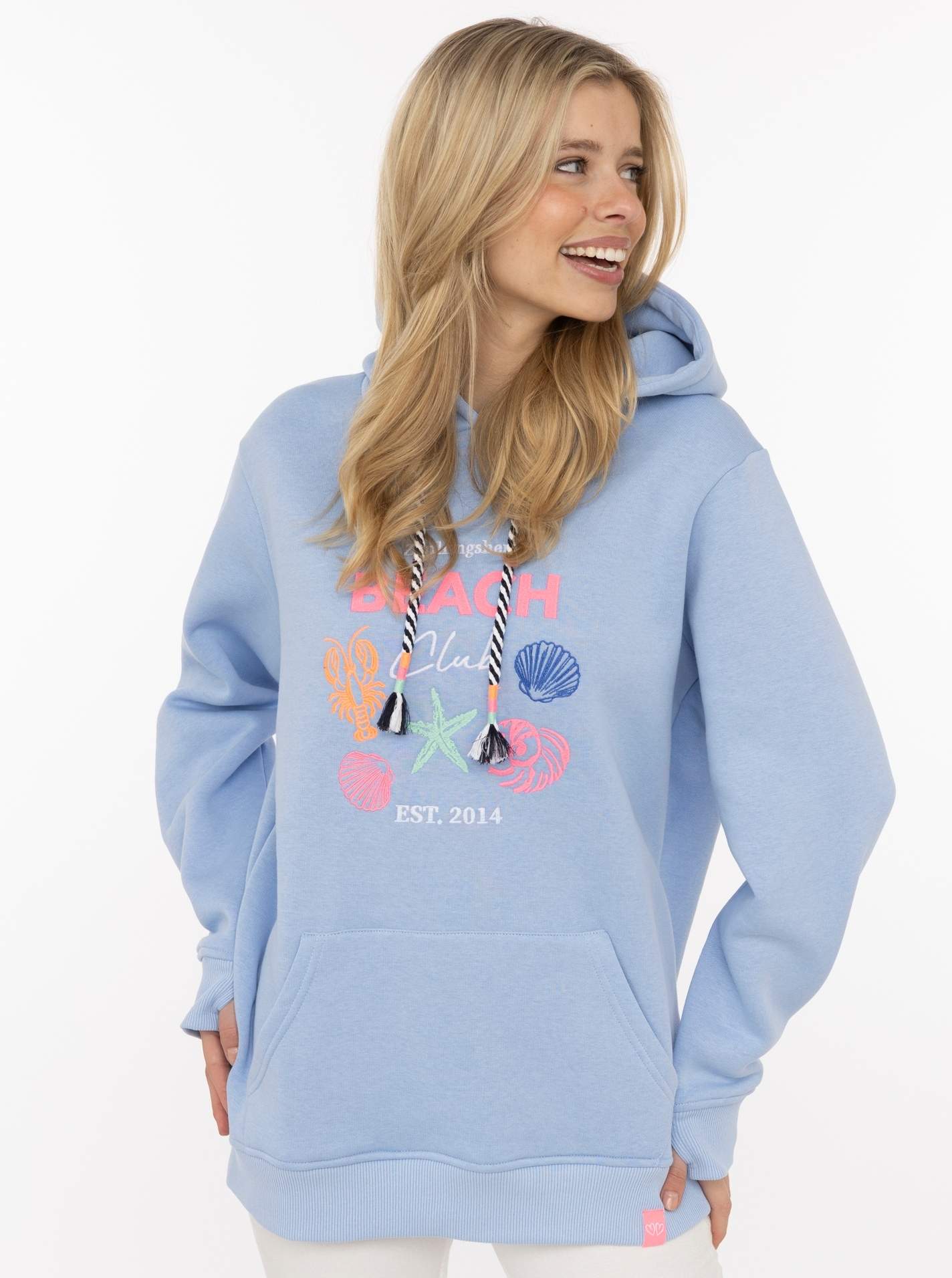 Zwillingsherz Hoodie ""Beach Club"", Muschel-Motiv, Kapuze mit bunter Kordel, Kängurutasche