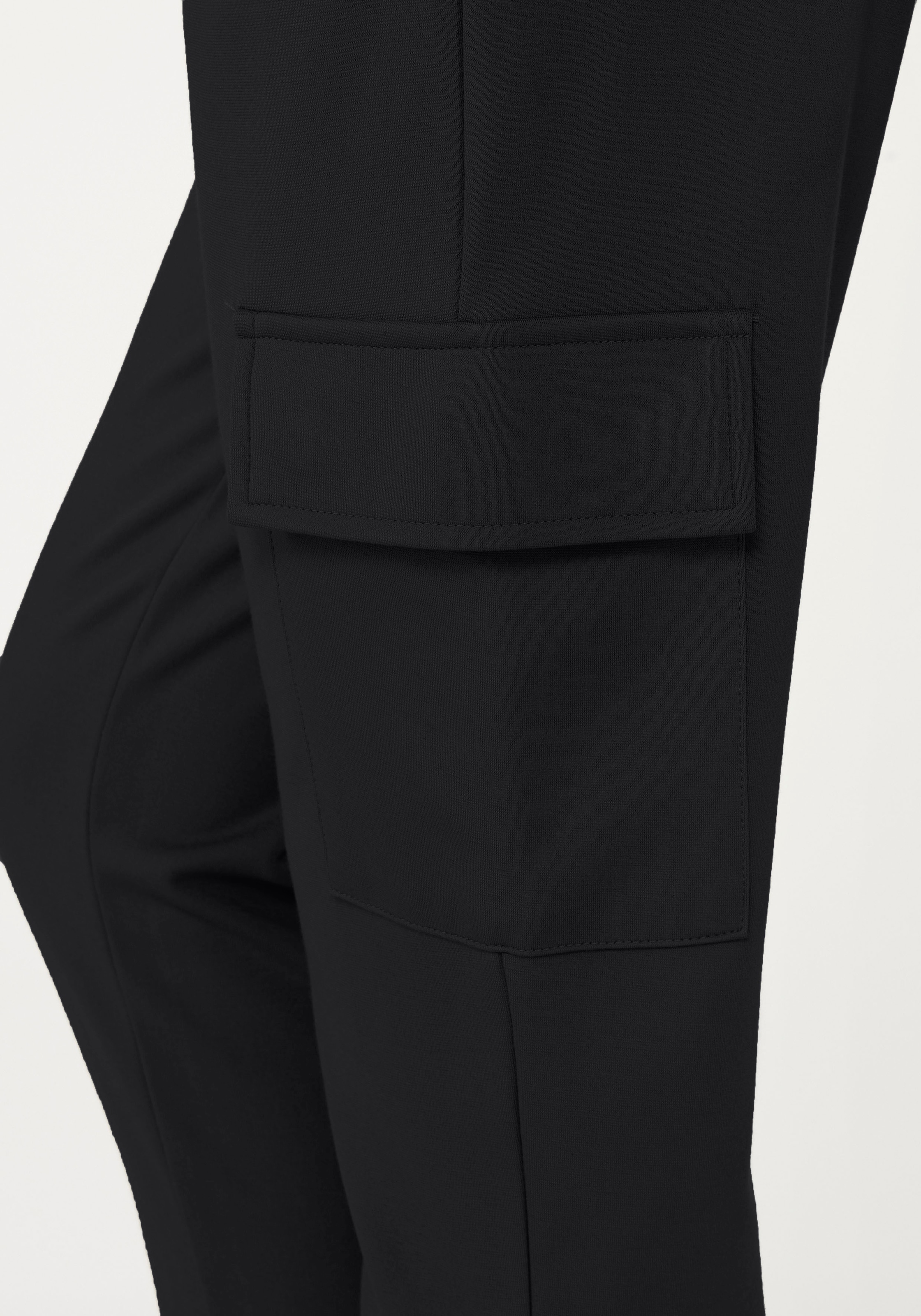 LASCANA Cargohose  in weich fließendem Material, Loungewear