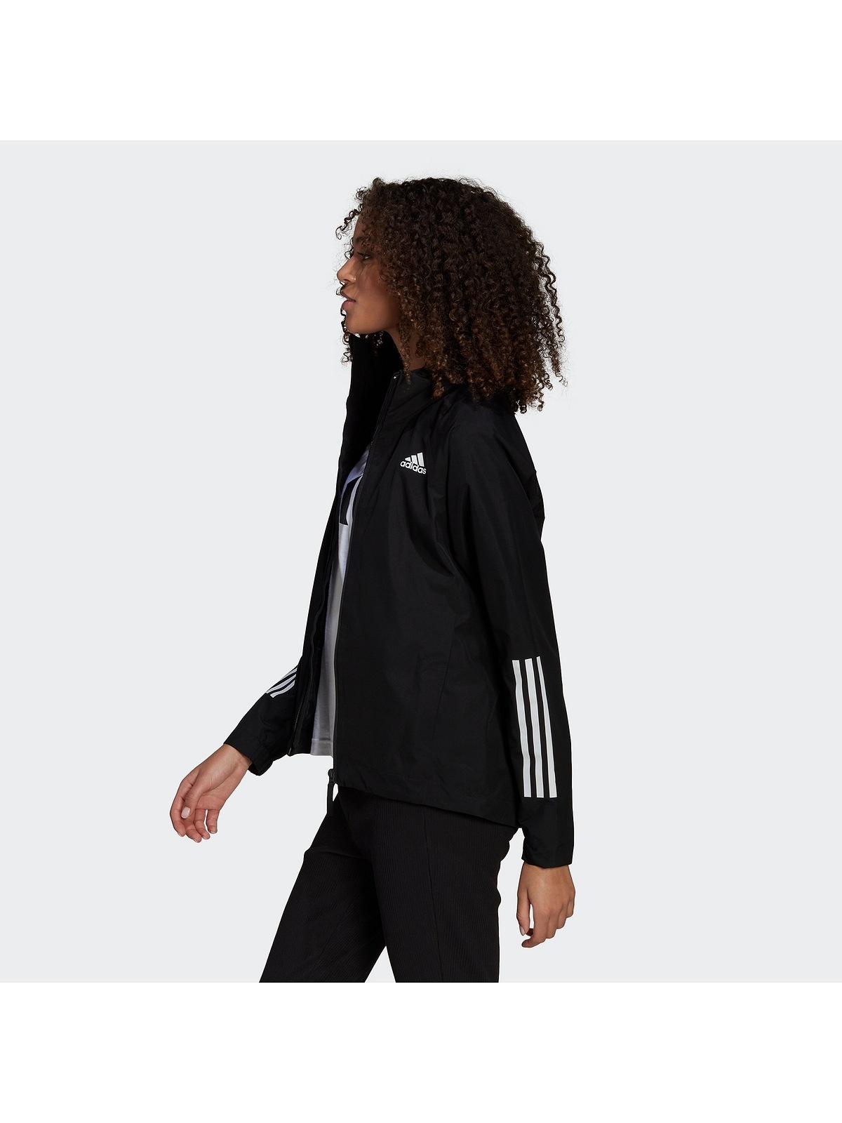 adidas Sportswear Regenjacke »Große Größen«, mit Kapuze, Wasserdichte und atmungsaktive Membran
