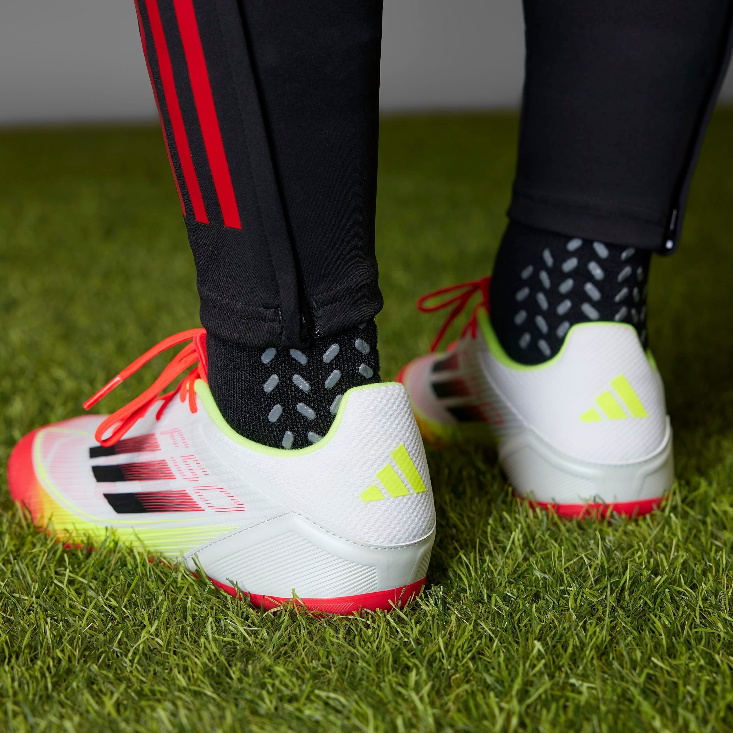 adidas Performance Fußballschuh »F50 LEAGUE FG/MG«