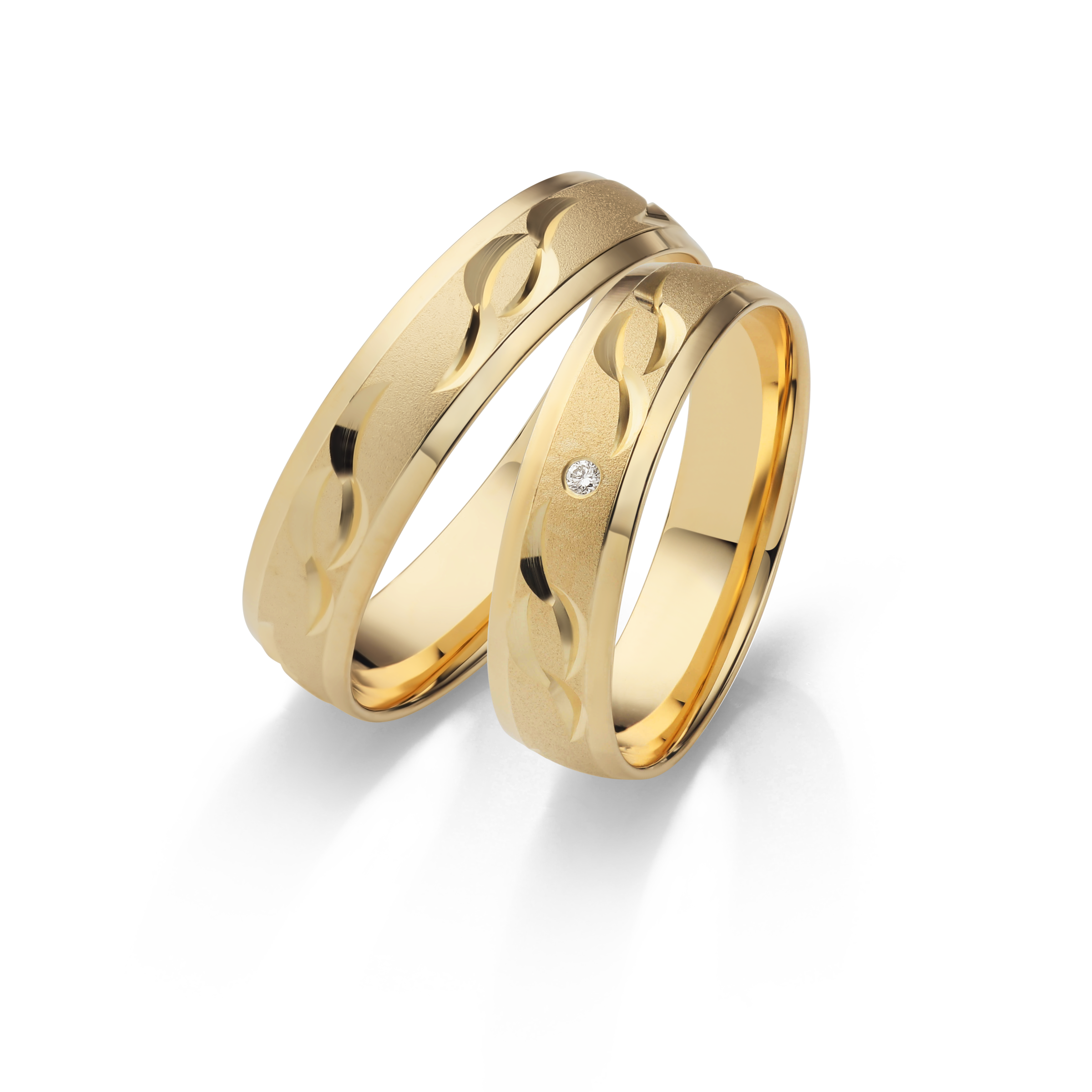 Firetti Trauring »Schmuck Geschenk Gold 375 Hochzeit Ehering Partnerring "LIEBE"«, Made in Germany - wahlweise mit oder ohne Brillant