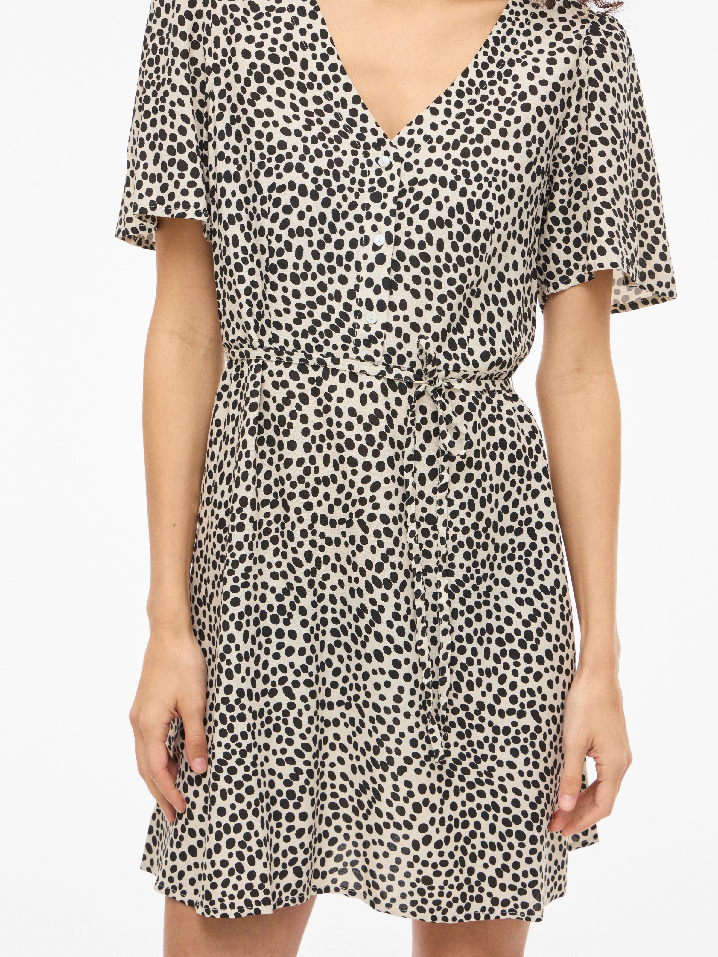 Vila Minikleid "VIGRACE V-NECK S/S SHORT DRESS - NOOS" Sommerkleid günstig online kaufen