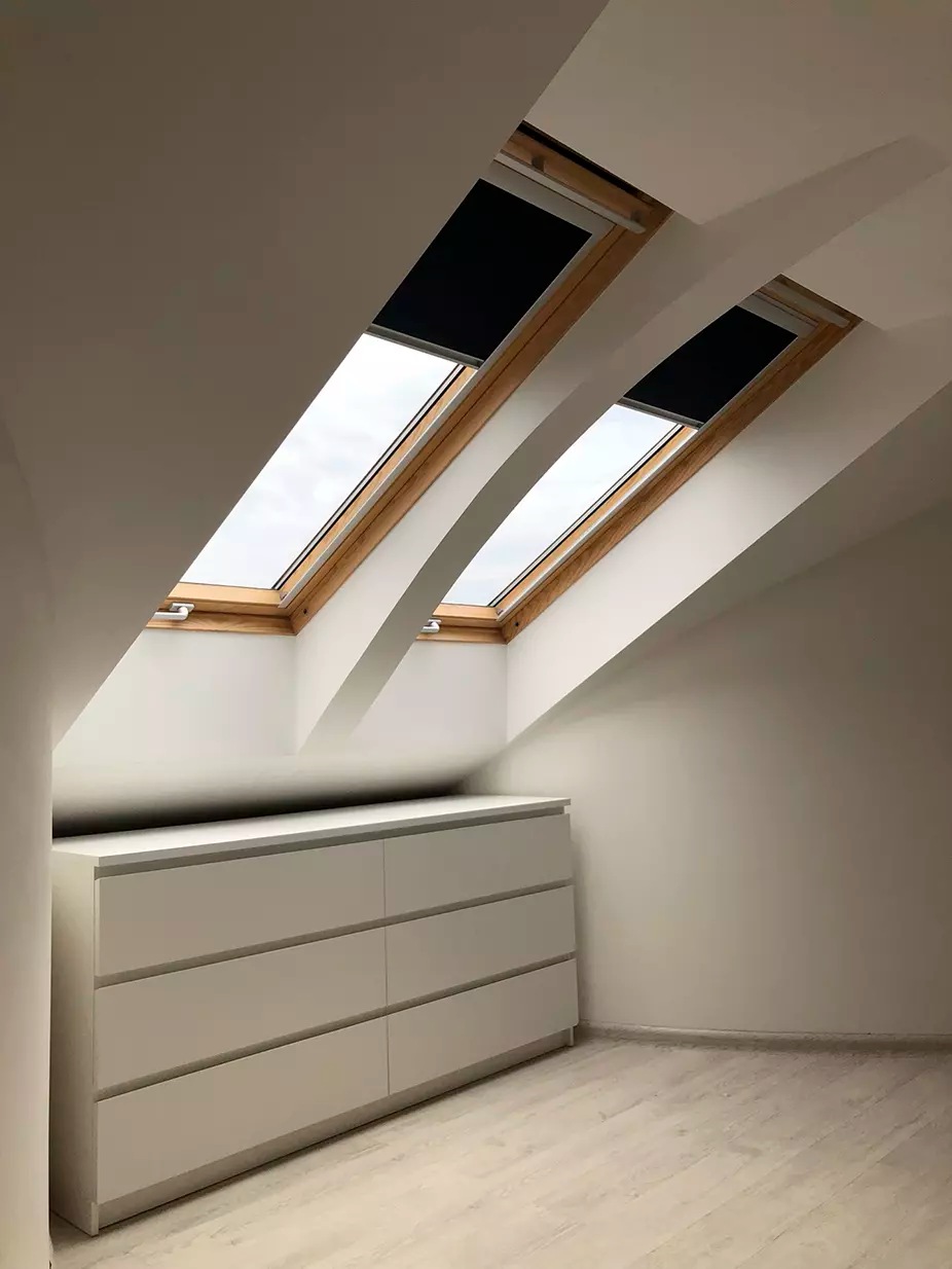 VELUX Verdunklungsrollo »DKL 3009S«, verdunkelnd, ohne Bohren, in Führungsschienen, Stoff schwarz mit weißen Führungsschienen & Griffleiste
