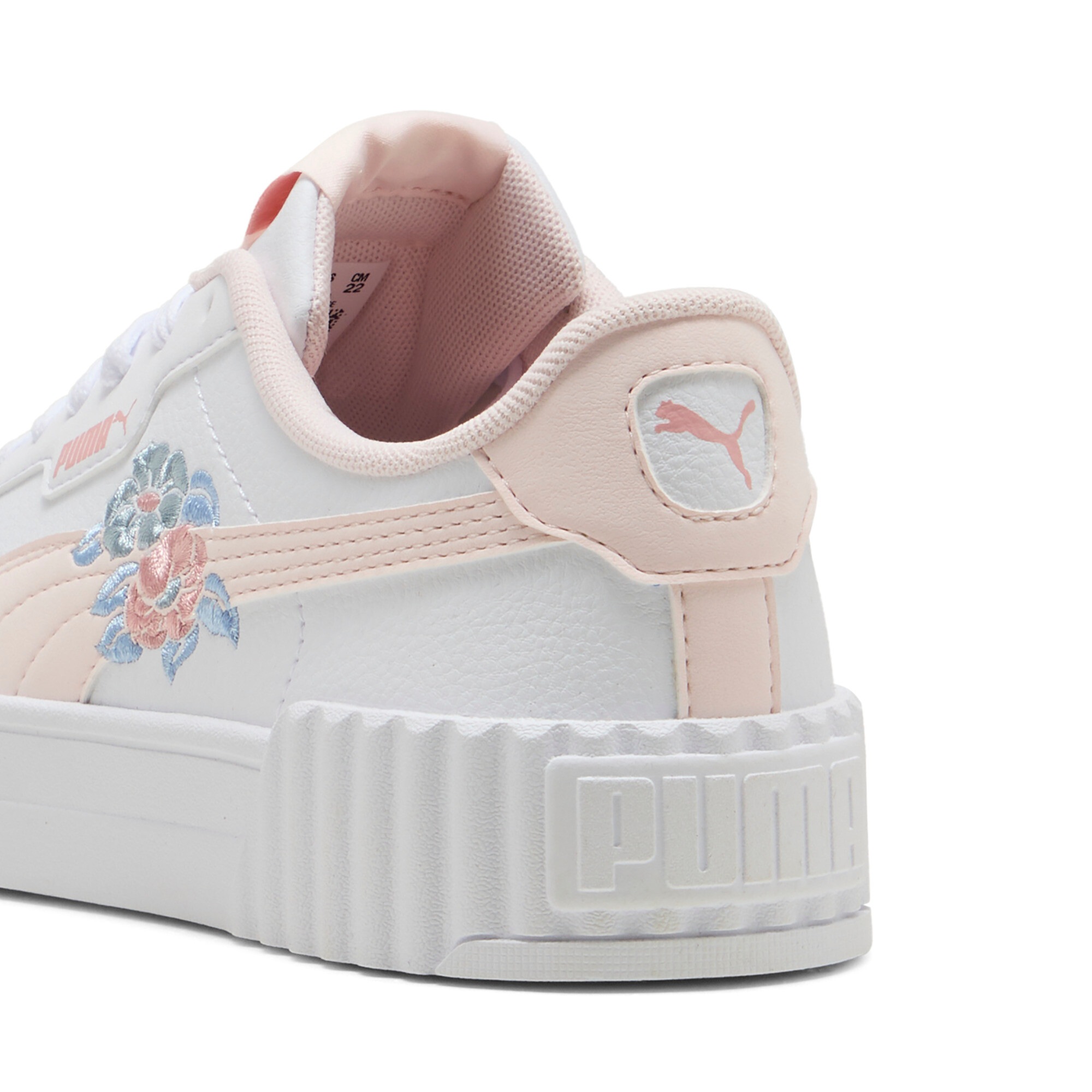 PUMA Sneaker »CARINA 30 FLORAL JR«  für Jugendliche, sportlicher Stil, mit profiliertem Laufsohlenprofil