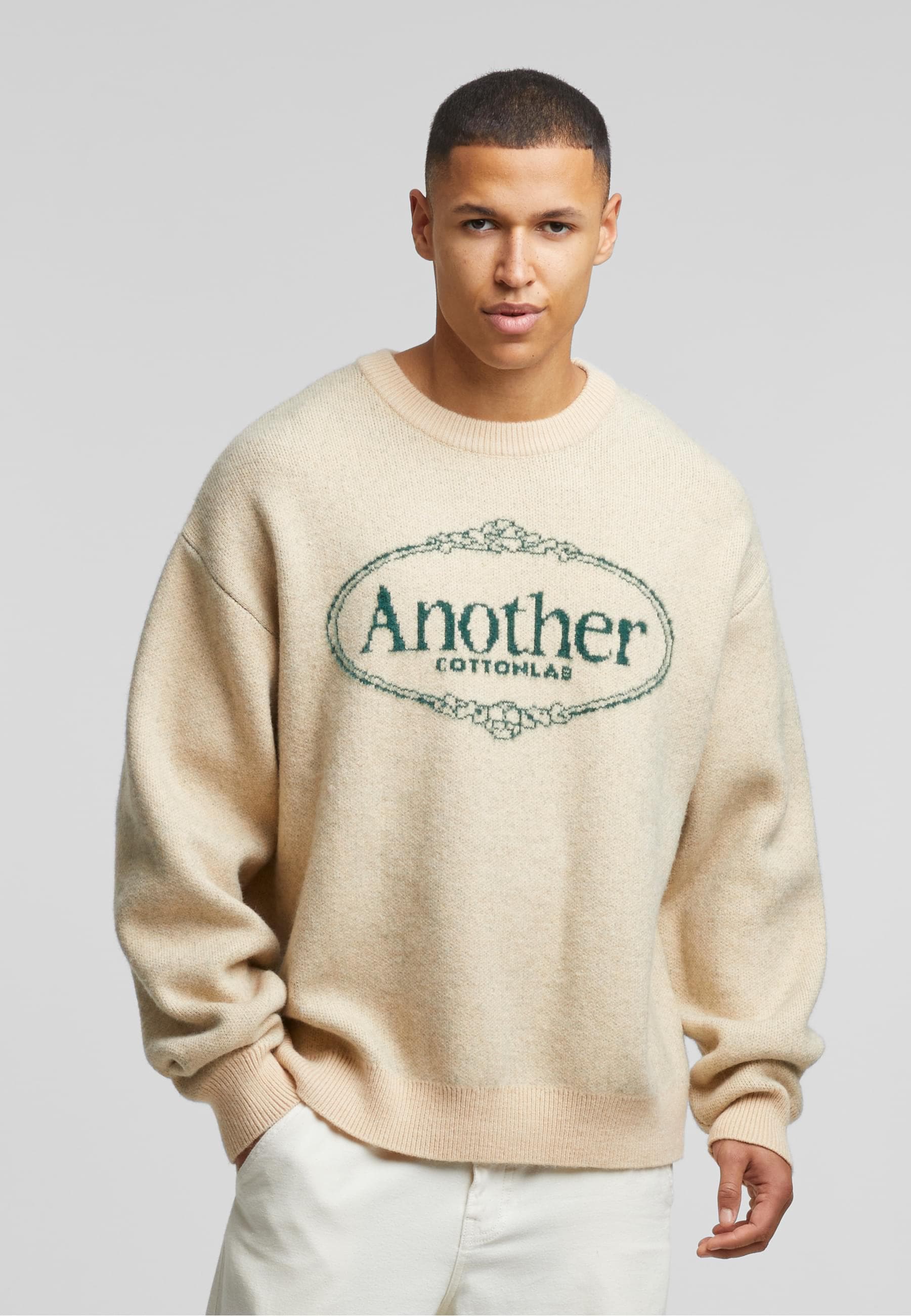 Another Cotton Lab Rundhalspullover »Another Cotton Lab Royal Chest Print Sweater«, (1 tlg.)