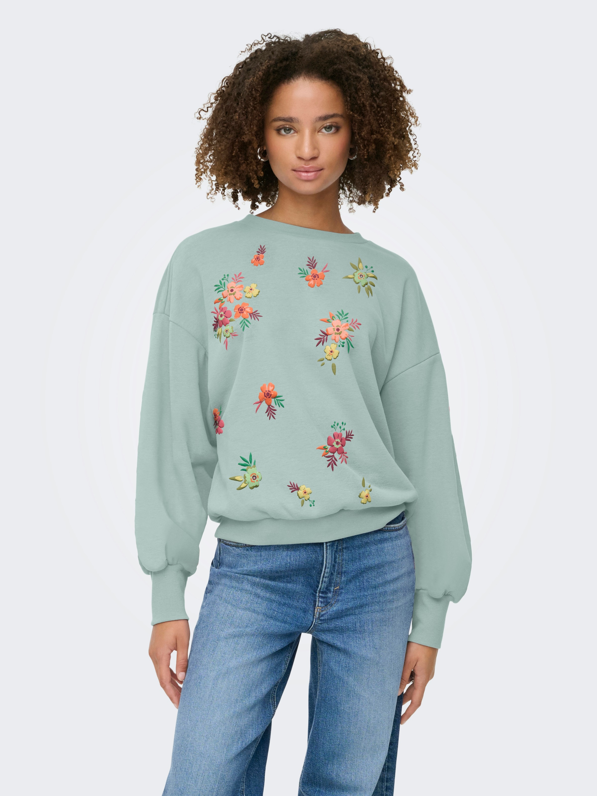 ONLY Sweatshirt "ONLBROOKE L/S O-NECK FLOWER SWT" günstig online kaufen