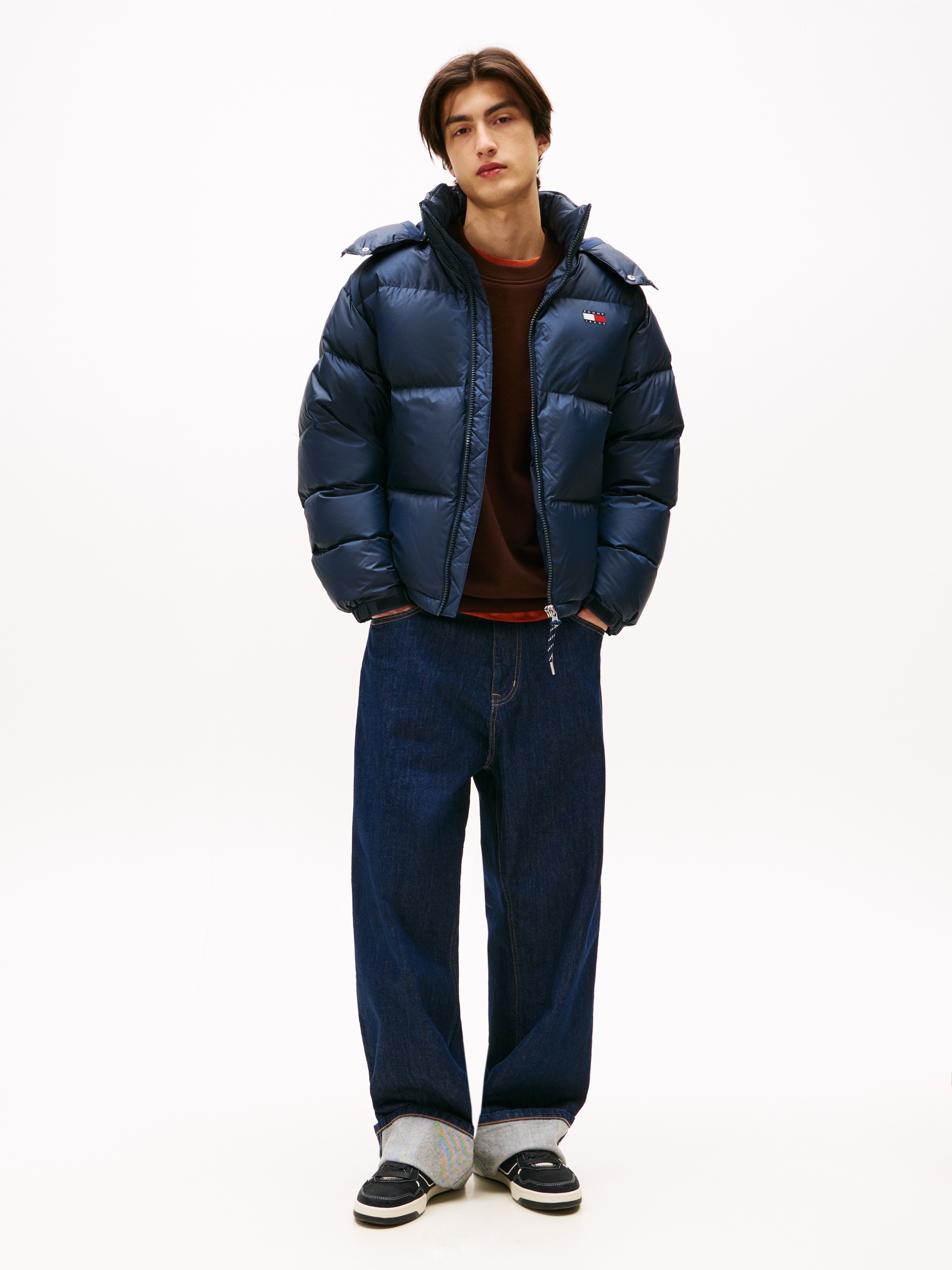 Tommy Jeans Steppjacke "ALASKA DOWN PUFFER" mit Kapuze Übergangsjacke Regul günstig online kaufen