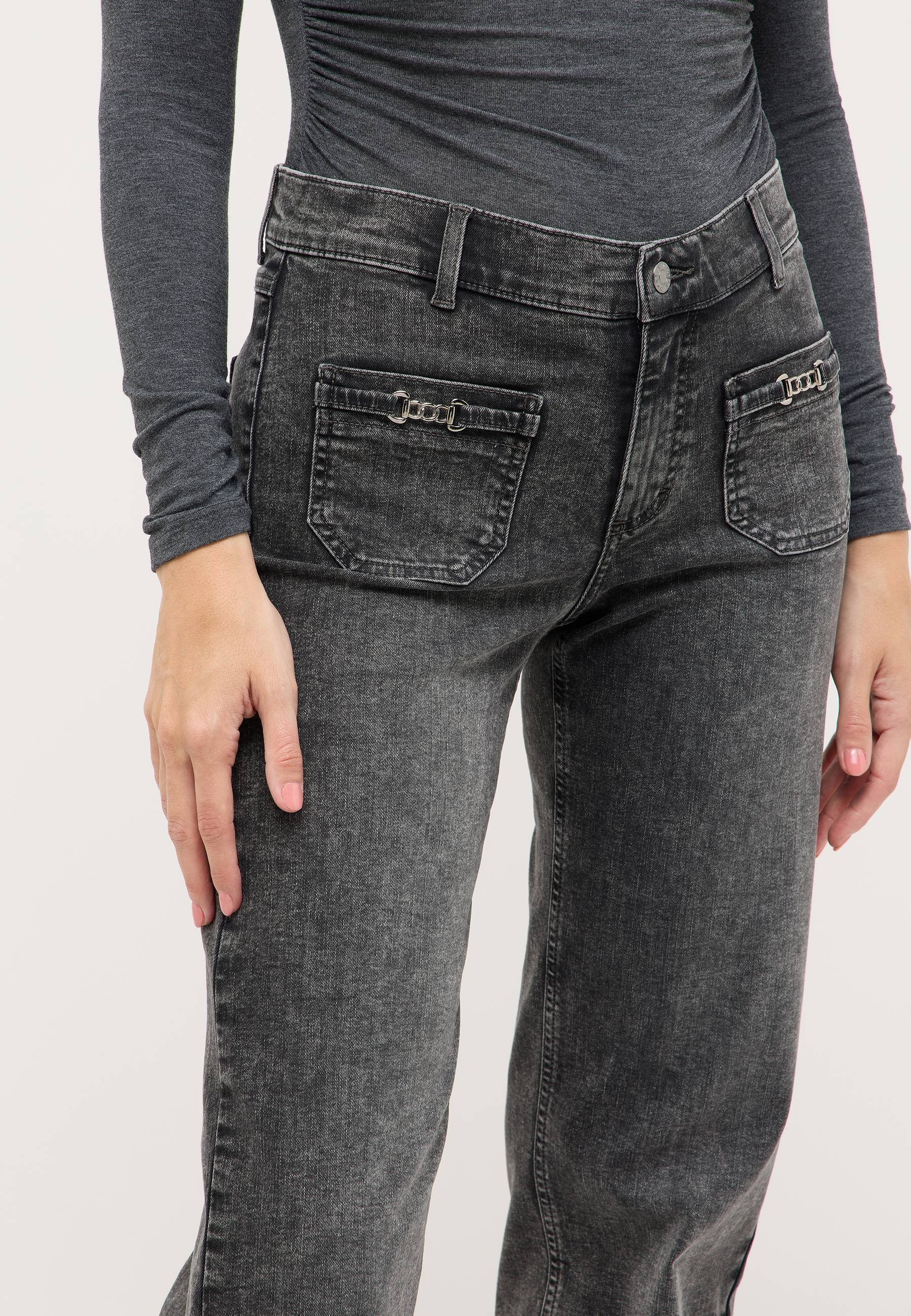 ANGELS Relax-fit-Jeans »LIZ SMART BUCKLE«, mit kleinen Schmuckelementen