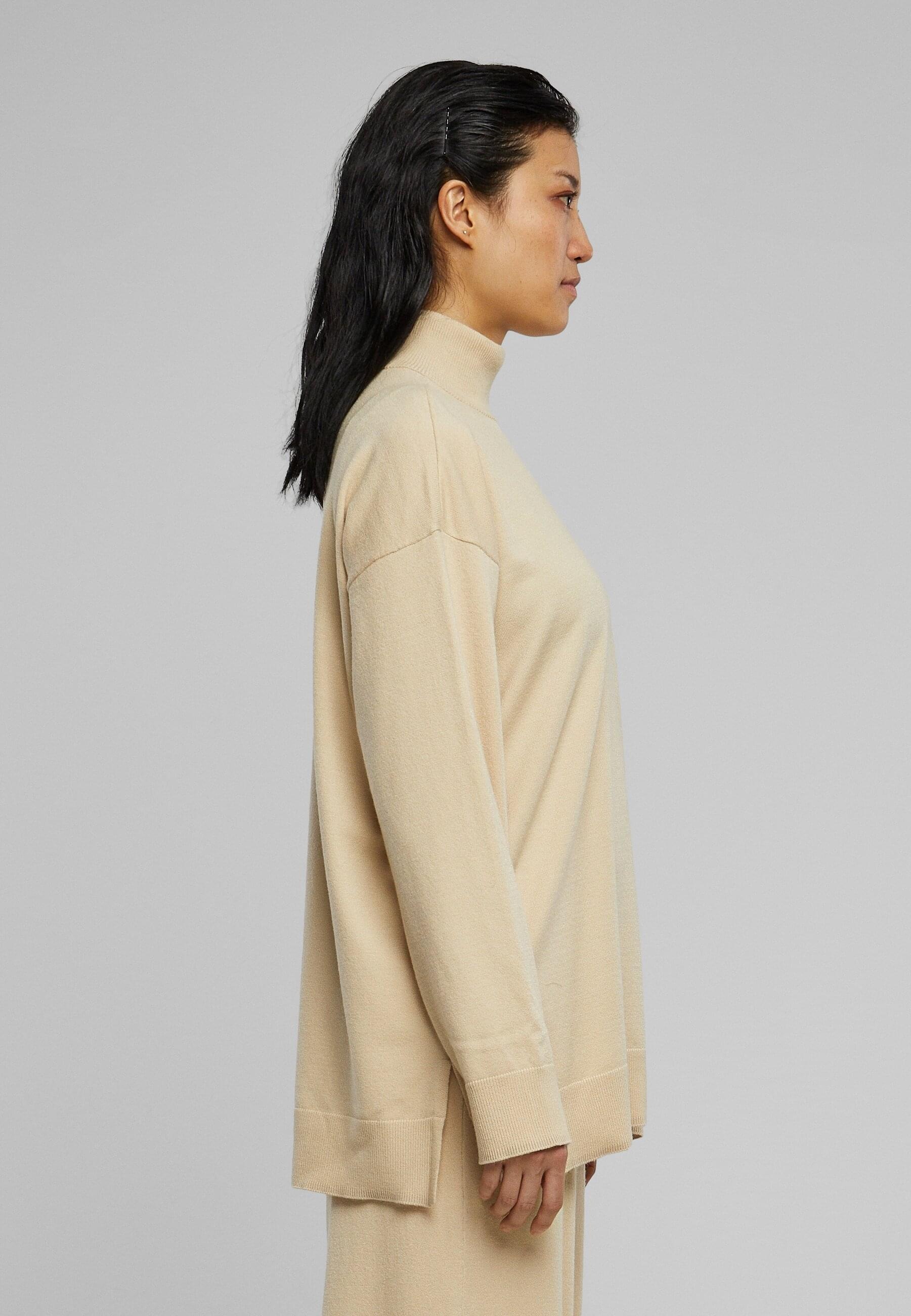 URBAN CLASSICS Rundhalspullover »Urban Classics Damen Ladies Knitted Eco Viscose Sweater«, (1 tlg.)