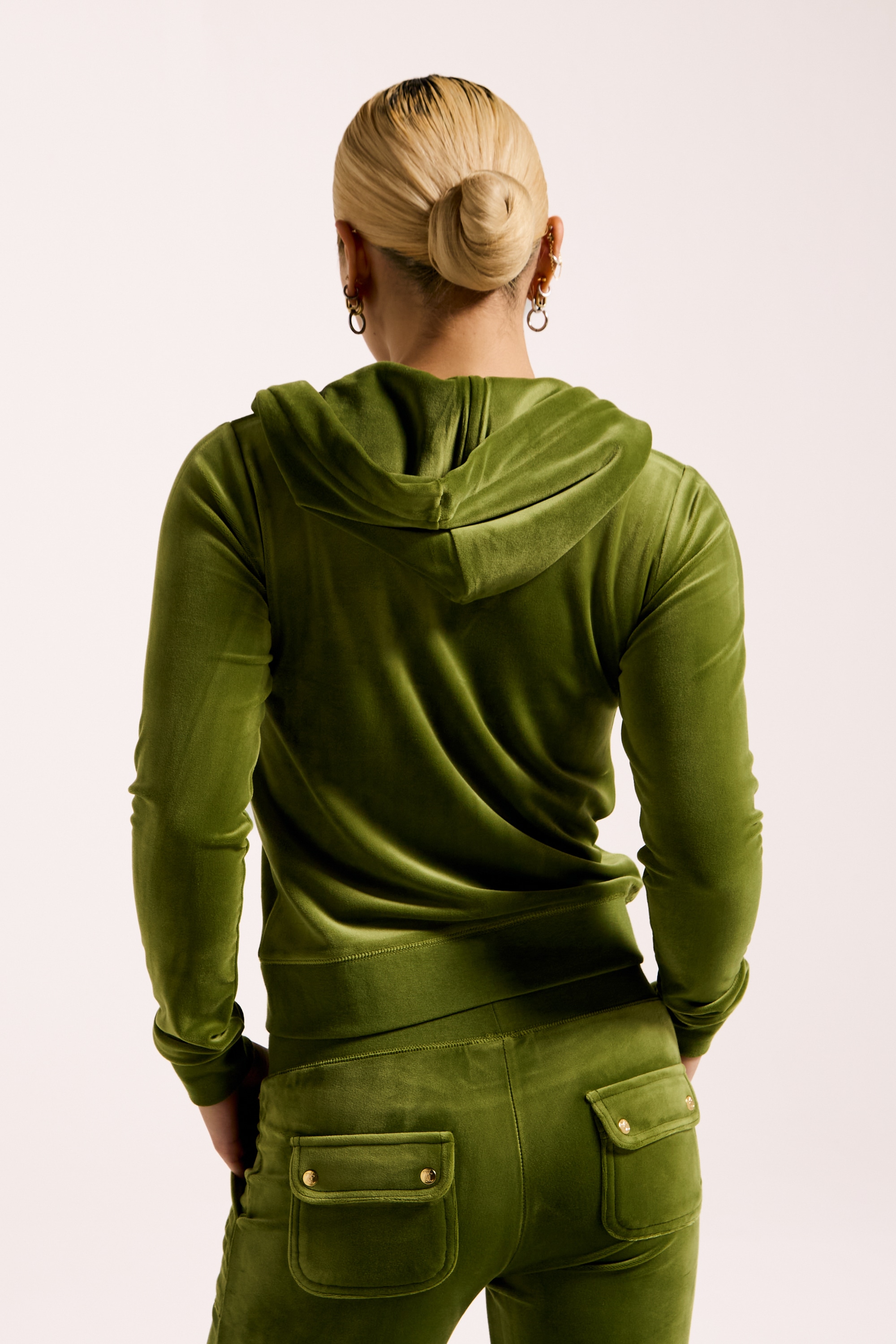 Juicy Couture Kapuzennickijacke »ROBERTSON HOODIE GOLD _ Damen«, mit Kapuze, Trainingsjacke Damen, Sweatjacke mit Kapuze, Velour, mit Glitzer, Sale