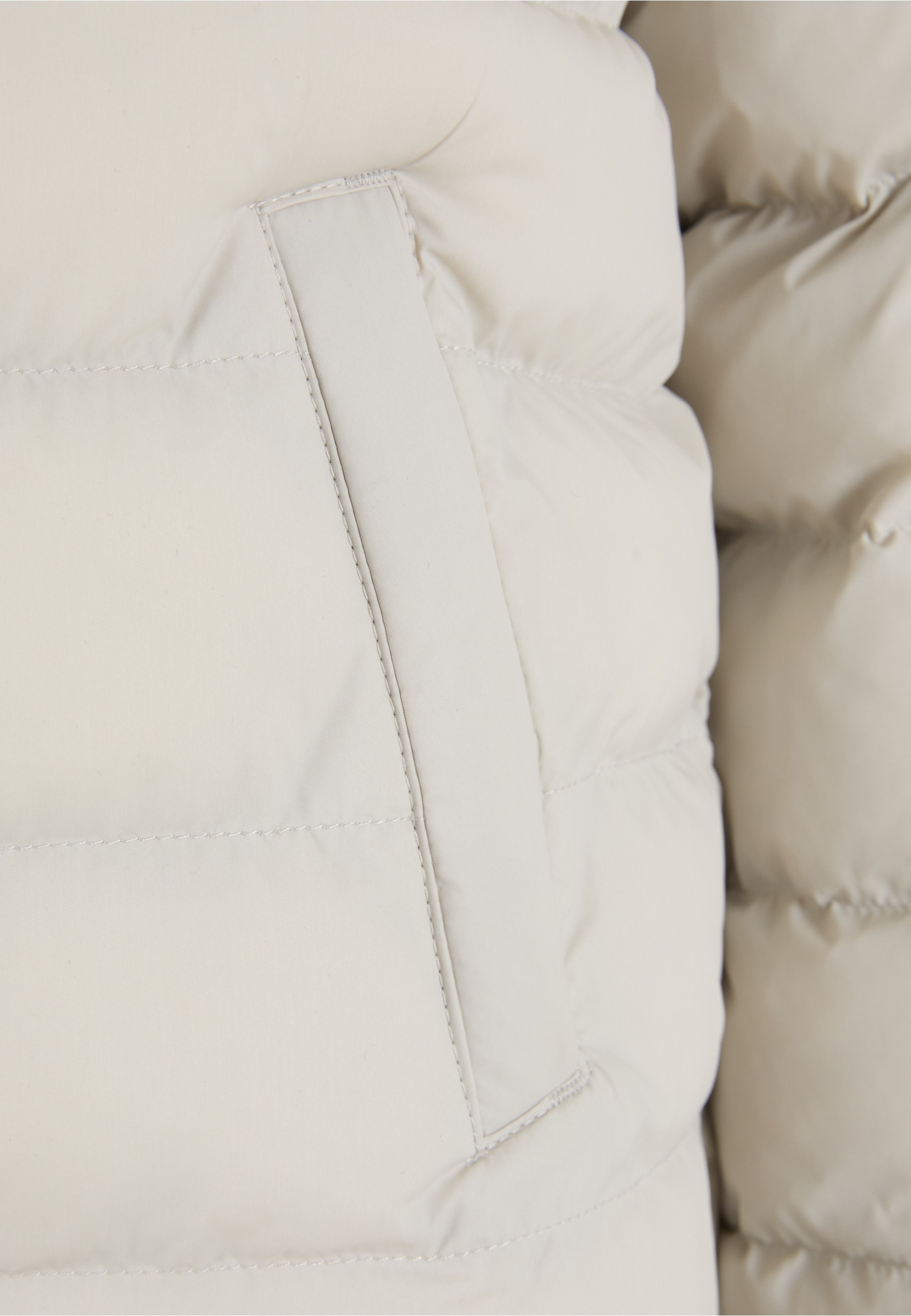 URBAN CLASSICS Winterjacke »Urban Classics Herren Boys Basic Bubble Jacket« 1 Stk. tlg. mit Kapuze