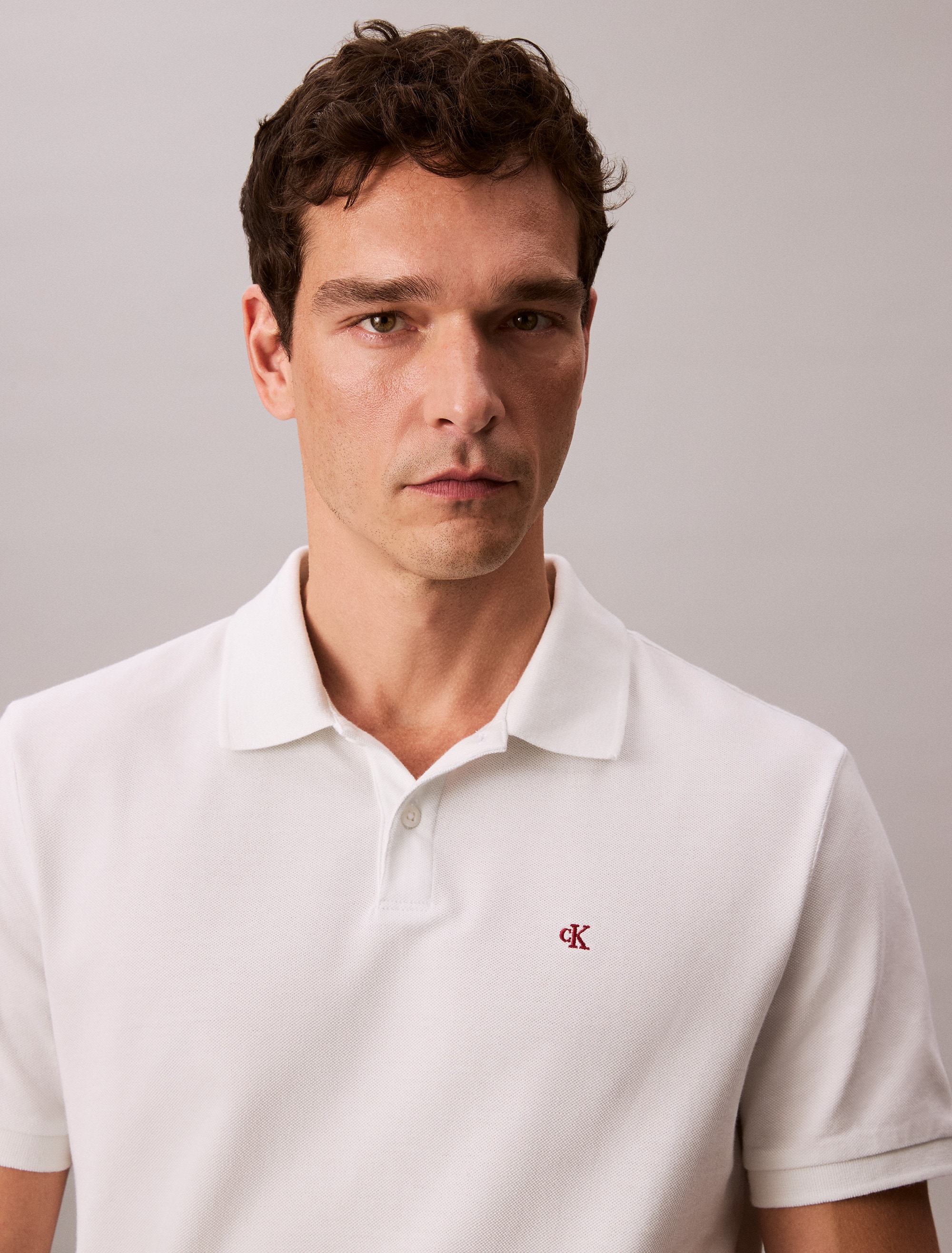 Calvin Klein Jeans Poloshirt »SS CASUAL PIQUE CLASSIC POLO«, Mit Rundhalsausschnitt