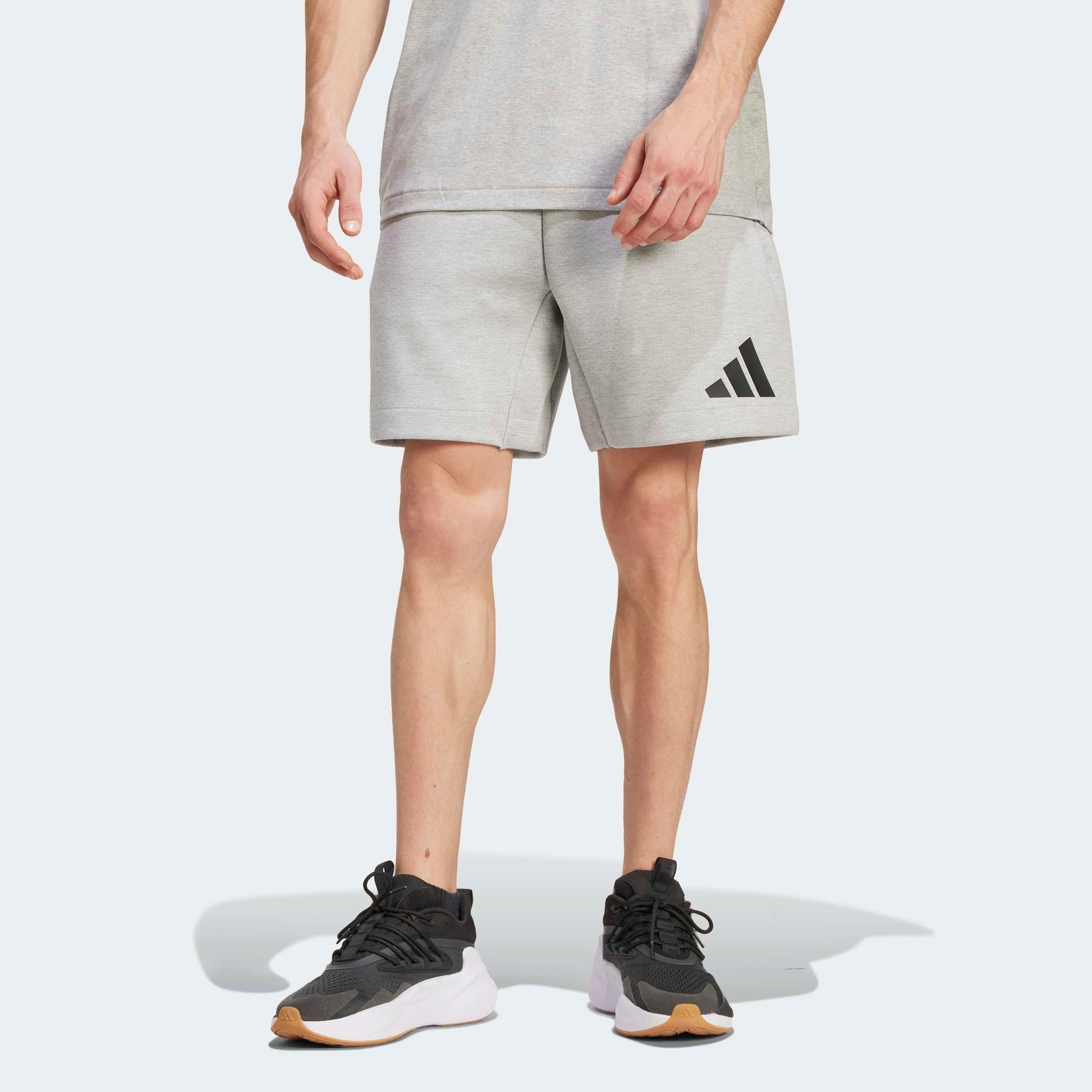 Herren Shorts "M Z.N.E. SHO", grau, Gr. XXXL, ADIDAS SPORTSWEAR, Obermaterial: 57% Polyester, 43% Baumwolle, Hosen