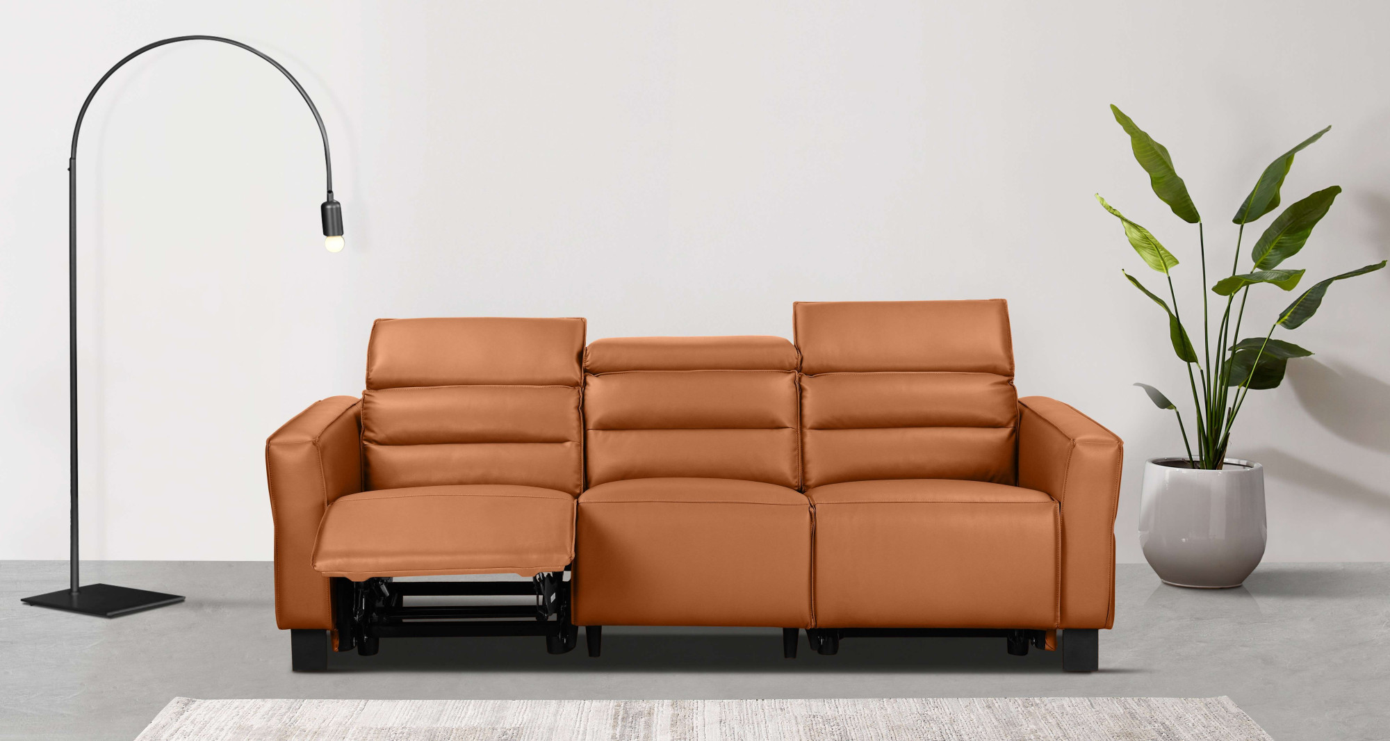 OTTO home 3-Sitzer "Carpari Naturleder, 224 cm, man./elektr. Relaxfunktion" (USB A/C), sowie Kopfteilverstellung