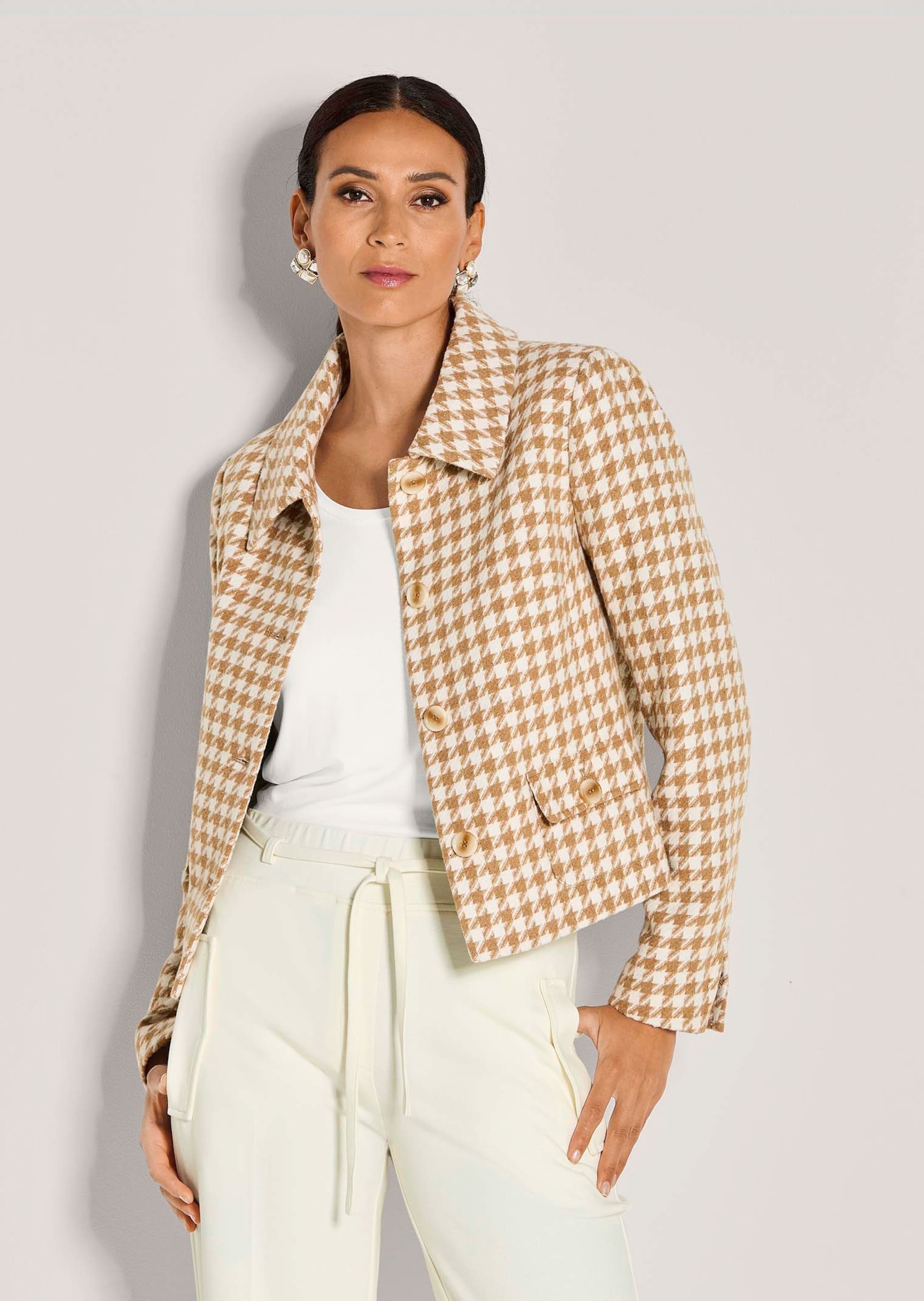 Thumbnail - MADELEINE Jackenblazer "Blazer Leicht gefütterter Hahnentritt-Blazer in verkürzter Form" Hahnentritt Muste