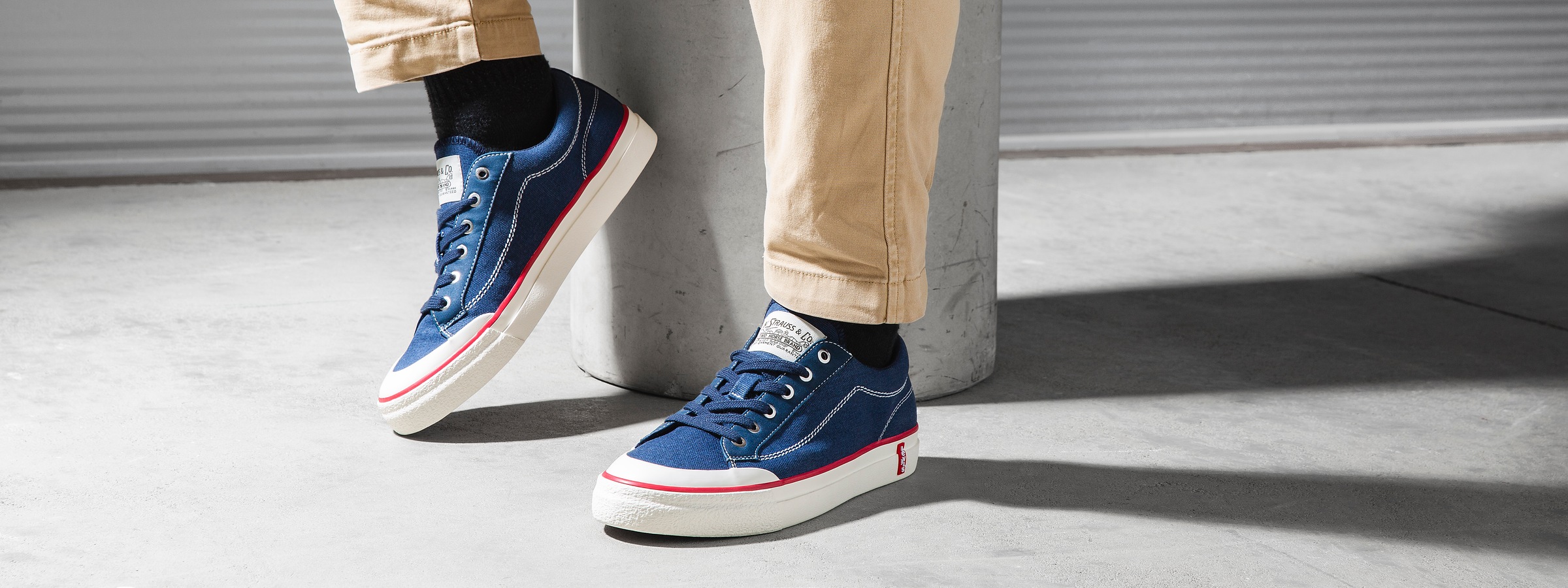 Levis Sneaker "LS2", mit Kontrastnähten, Freizeitschuh, Halbschuh, Schnürsc günstig online kaufen