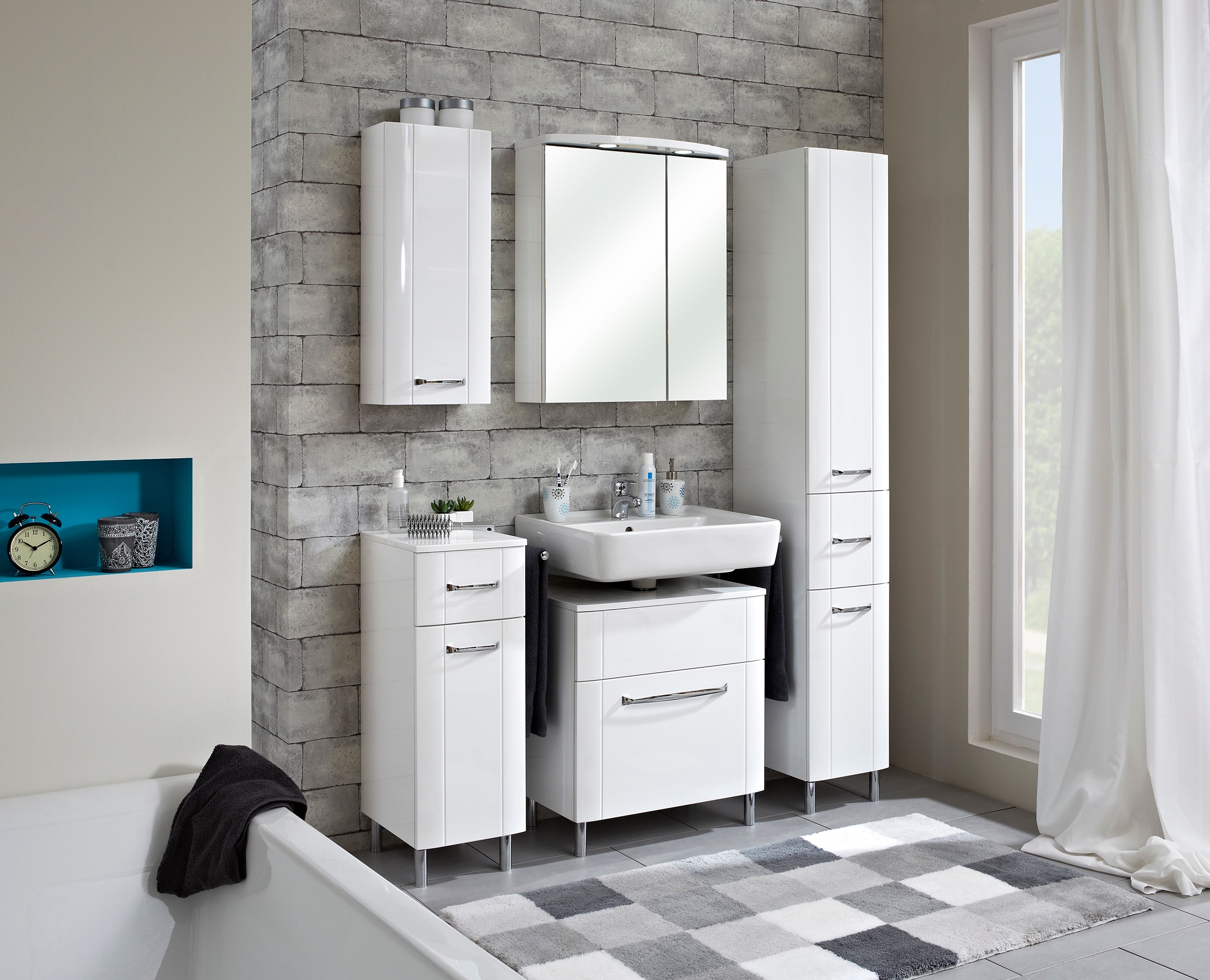Saphir Hochschrank »Hochschrank Serie 3006 Badschrank 30 cm breit, 2 Türen und 1 Schublade«, 3 Glas-Einlegeböden, Badezimmer-Hochschrank inkl. Türdämpfer