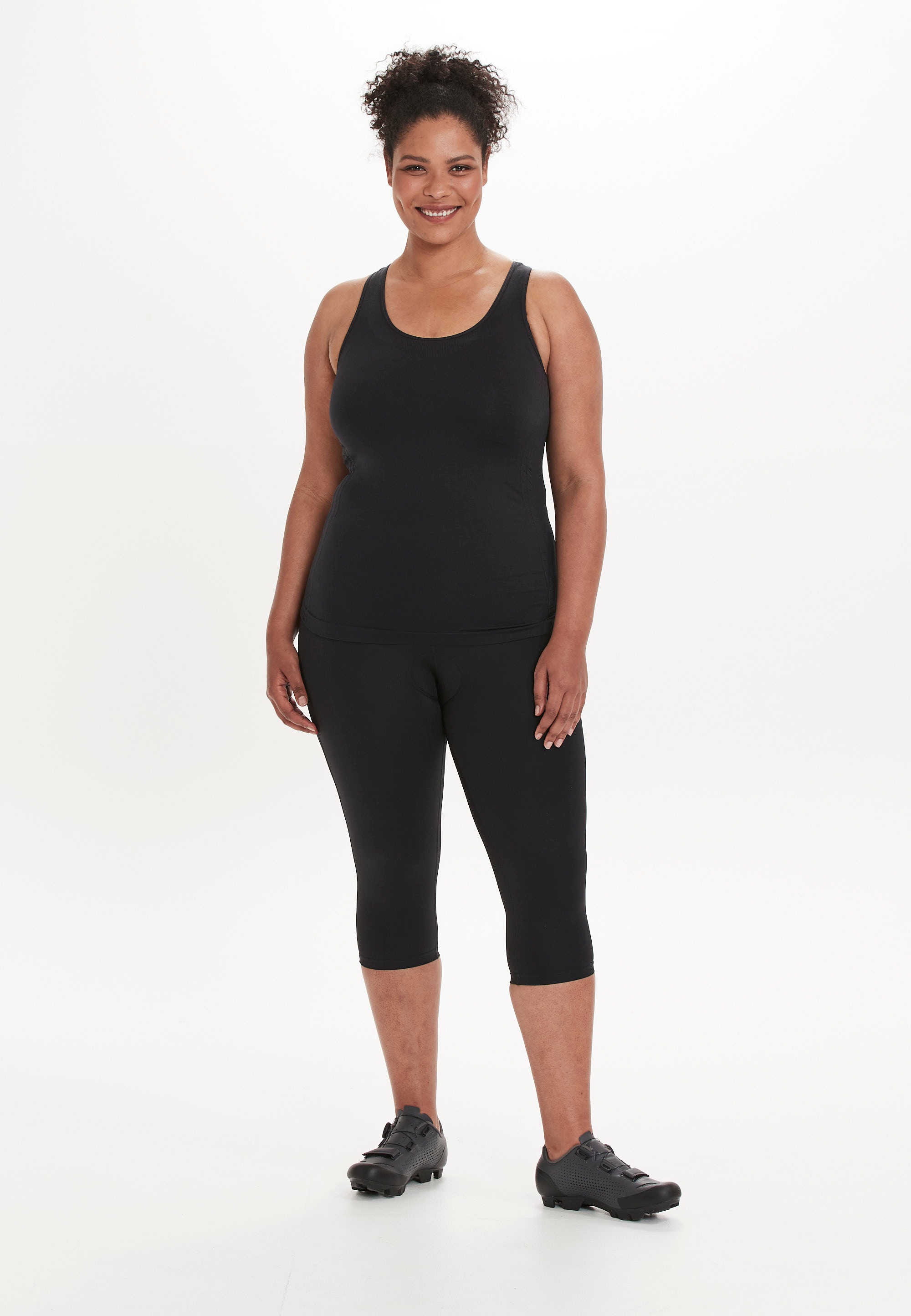 Q by Endurance Funktionstop »Edees«, aus nahtlosem Funktionsstretch